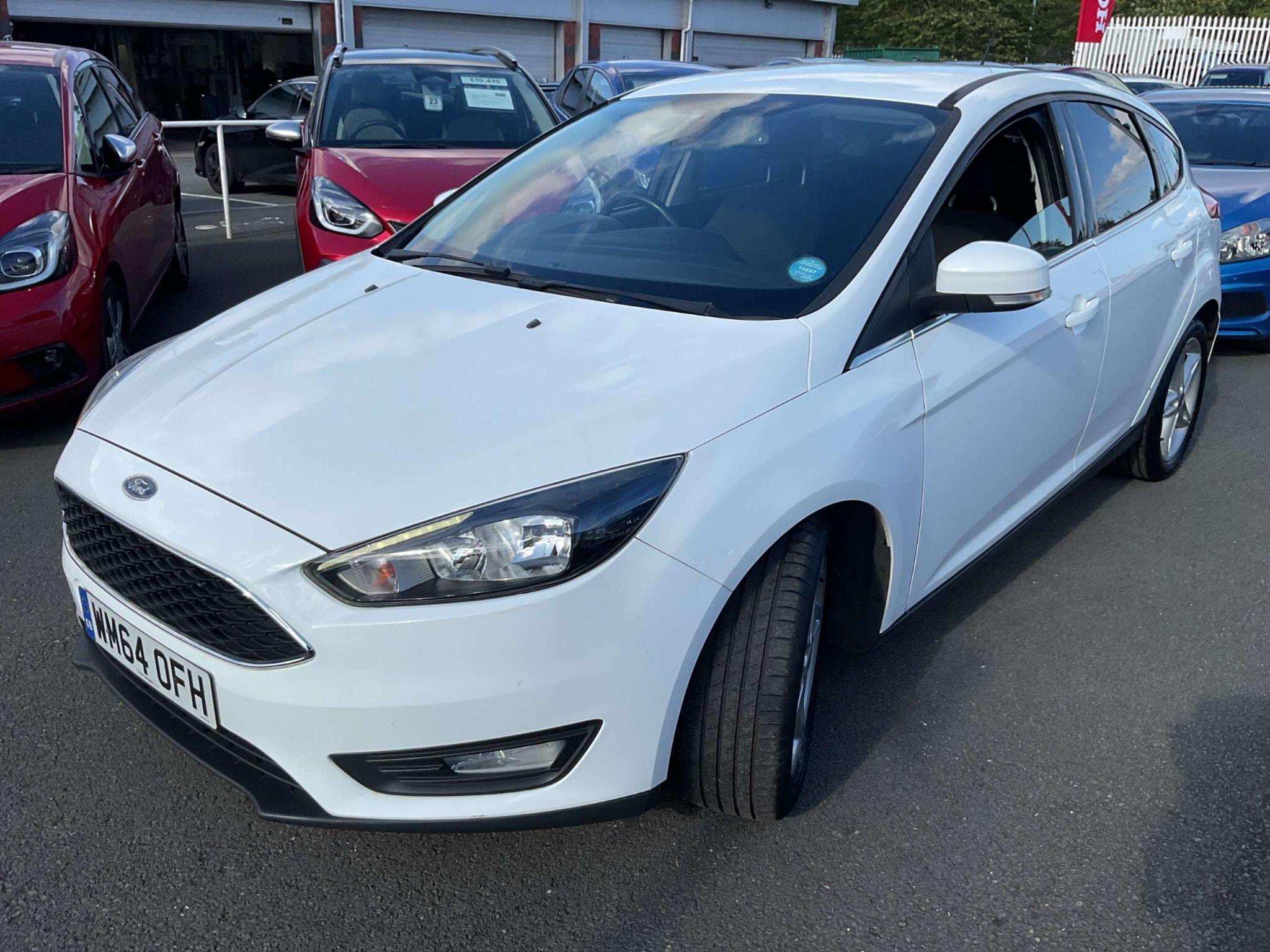 Ford Focus view 2