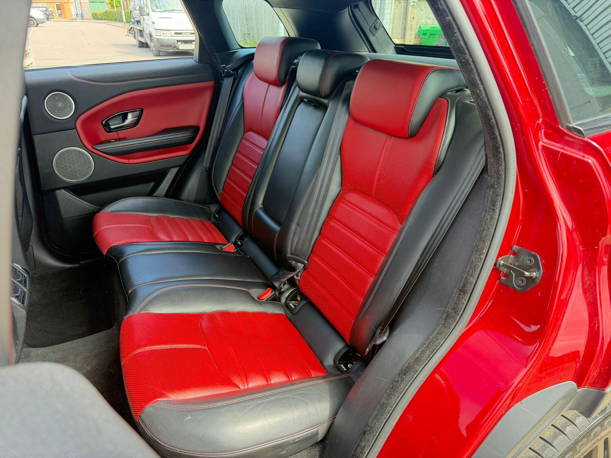 Land Rover Range Rover Evoque view 15