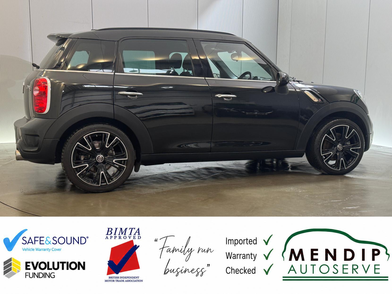 Mini Countryman view 32