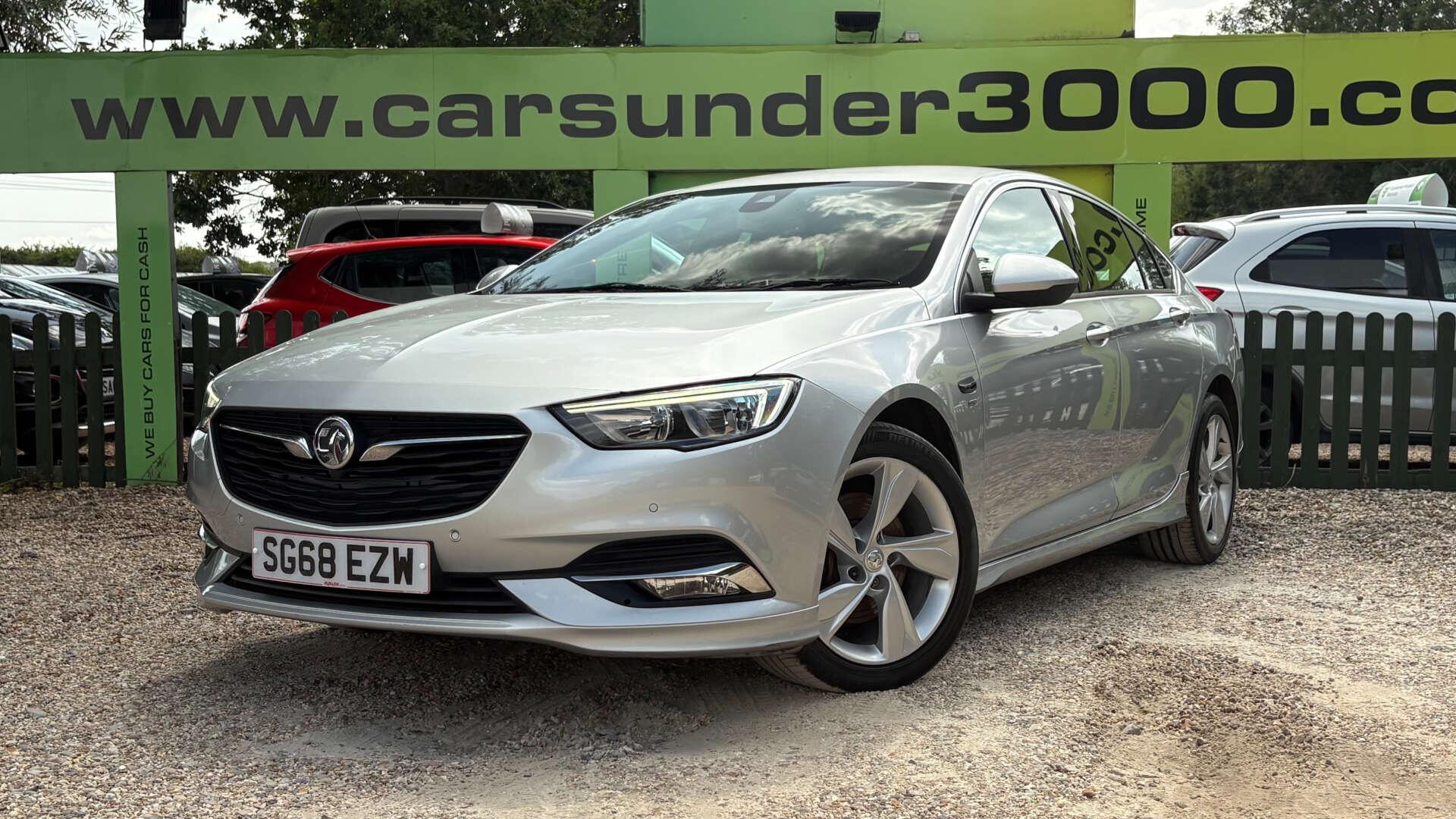 Vauxhall Insignia view 3