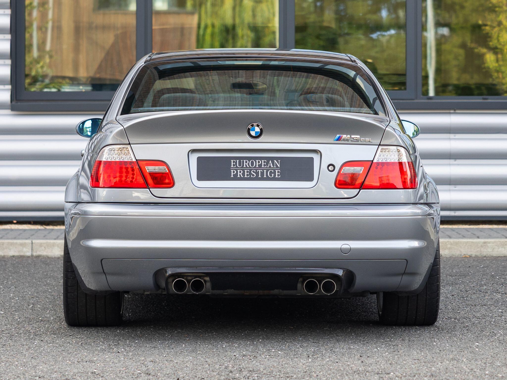 BMW M3 view 4