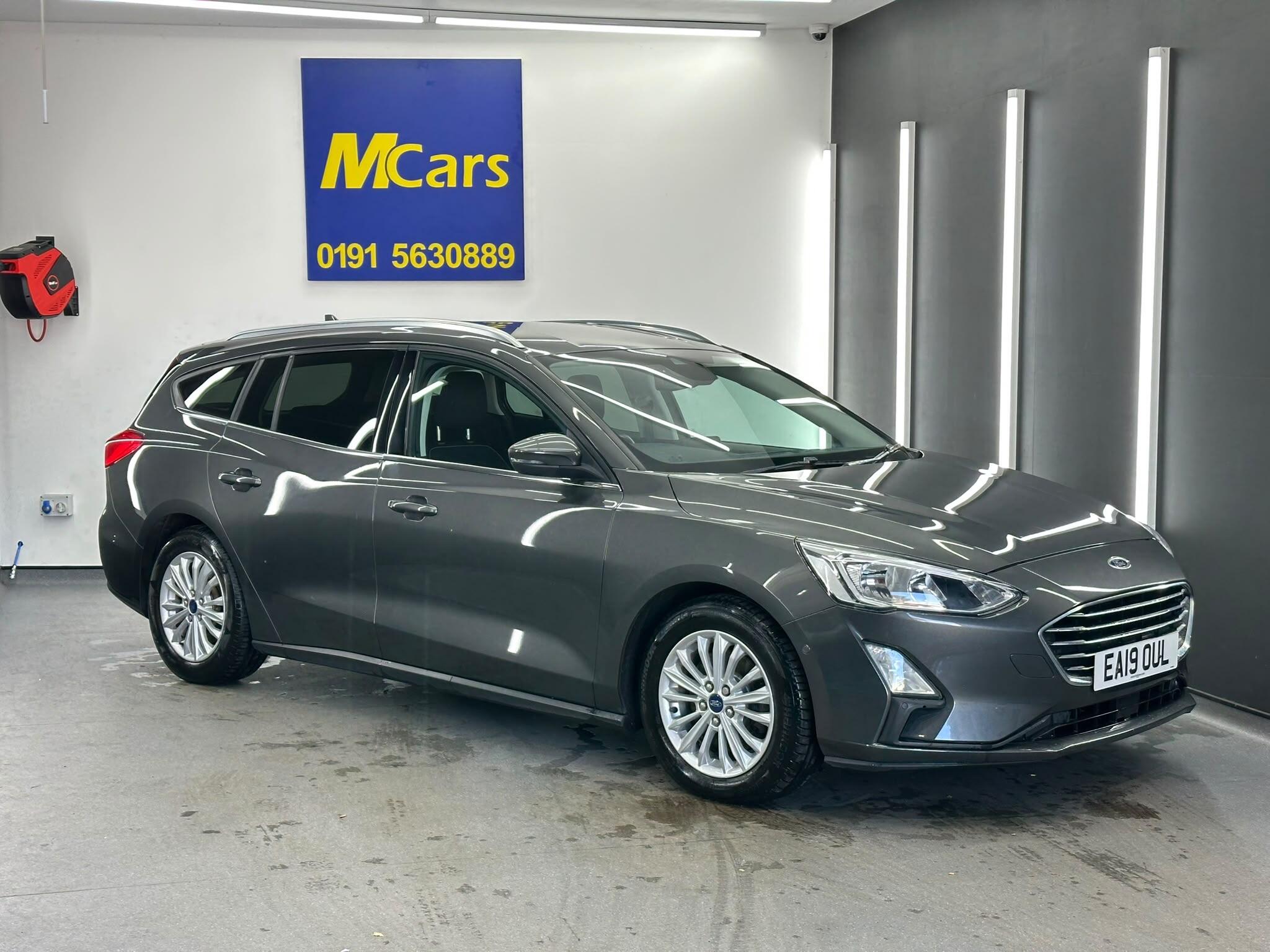 Ford Focus view 7