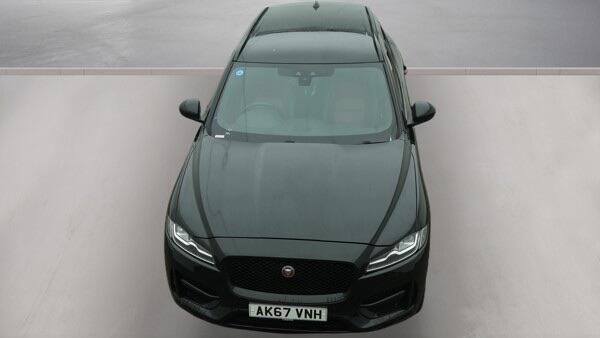 Jaguar F-Pace view 5