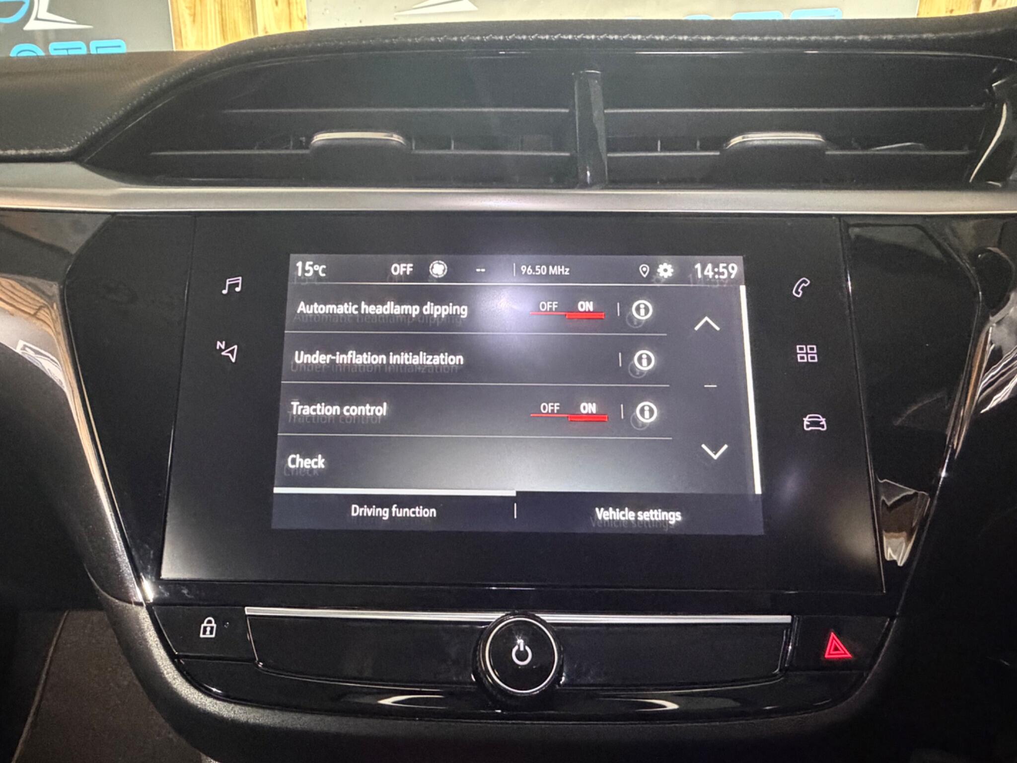 Vauxhall Corsa view 36