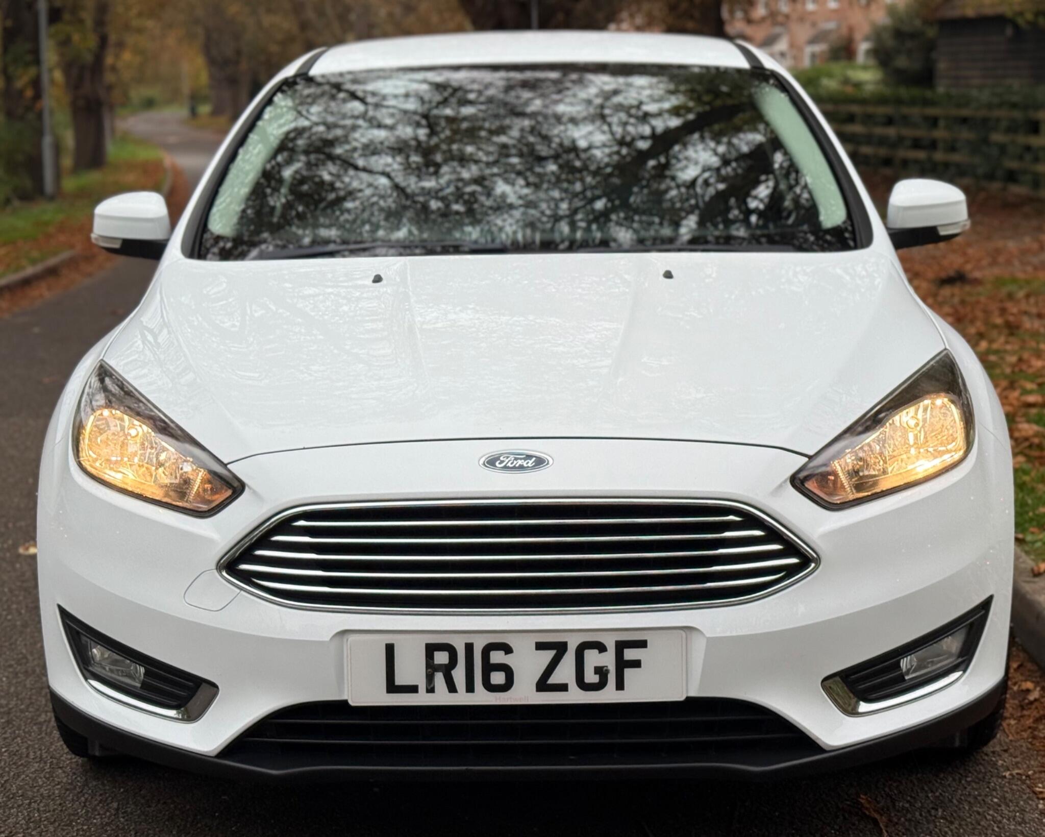 2016 Ford Focus 1.0T EcoBoost Titanium Euro 6 (s/s) 5dr • 63,774 miles image 4
