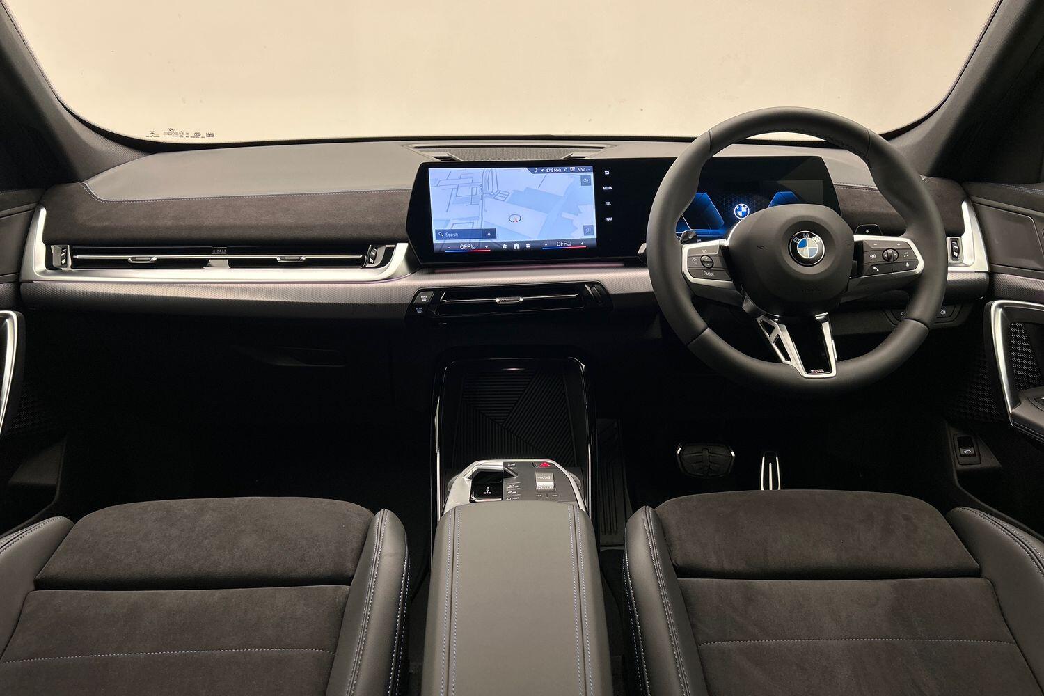 BMW X1 view 4