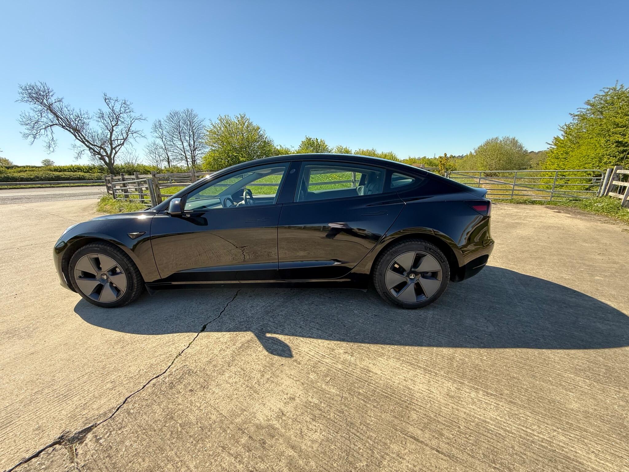 Tesla Model 3 Saloon 4dr Electric Auto RWD (241 bhp) — photo 16 of 114
