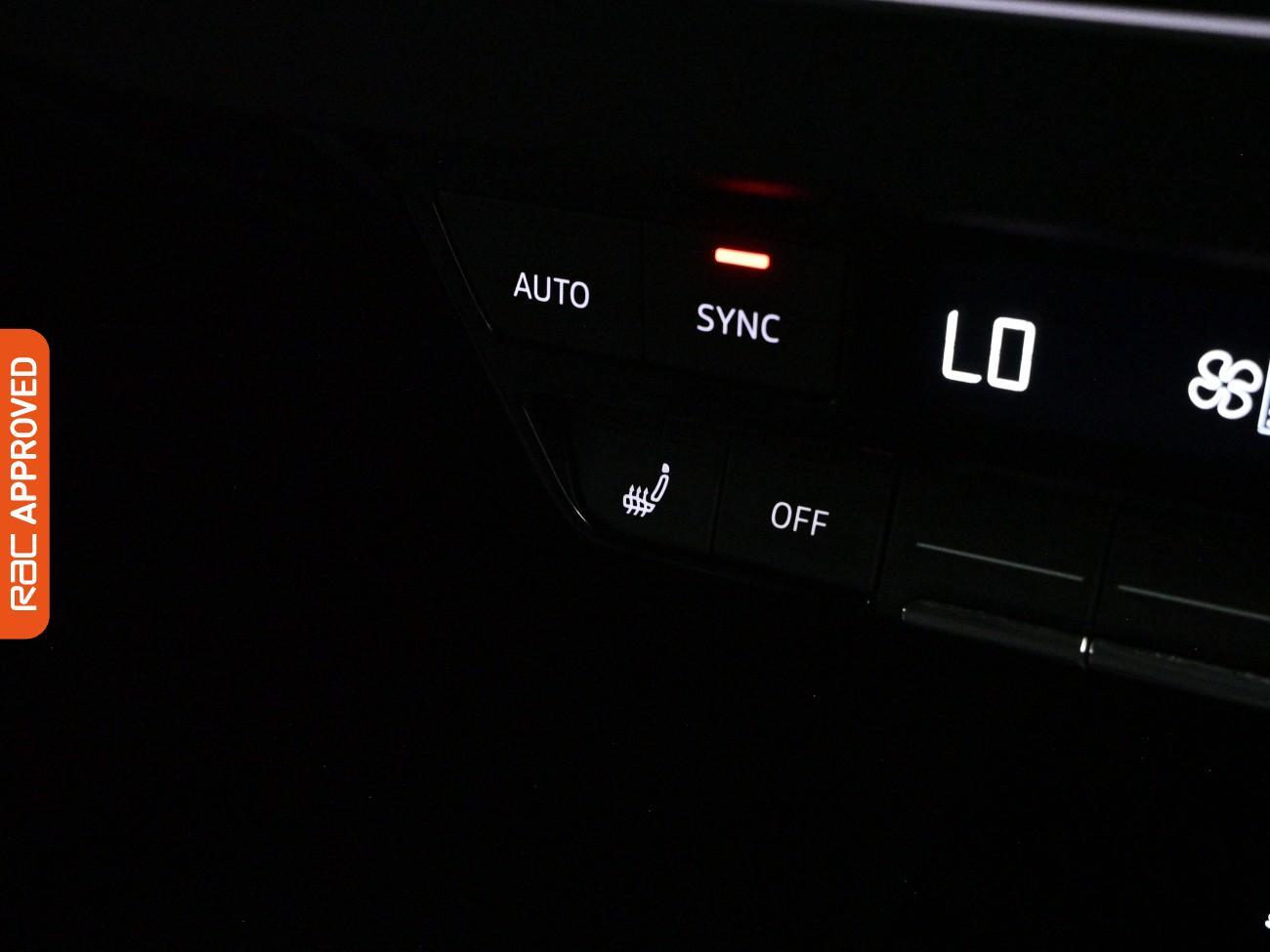 Audi Q4 E-Tron view 22