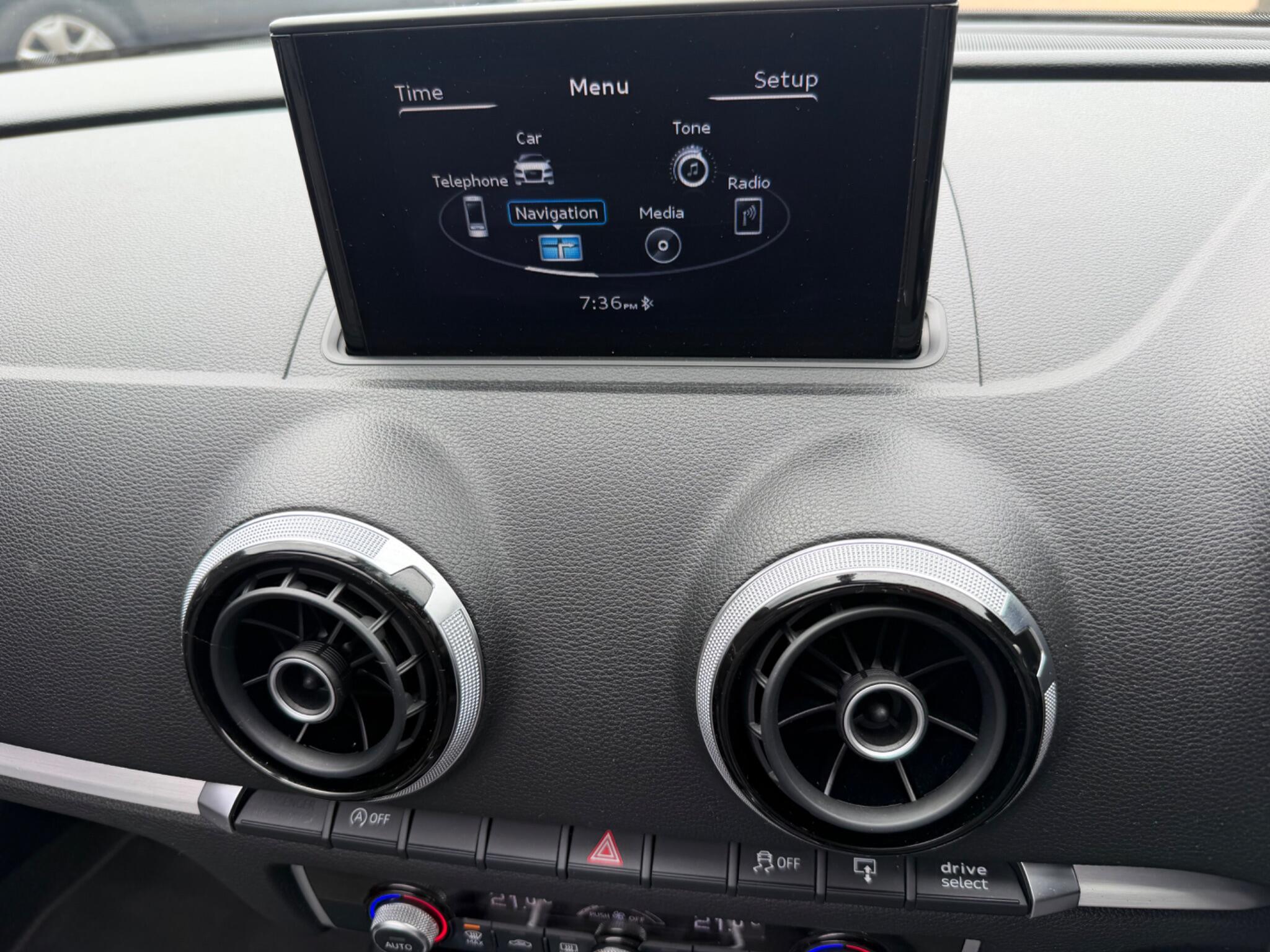 Audi A3 view 5