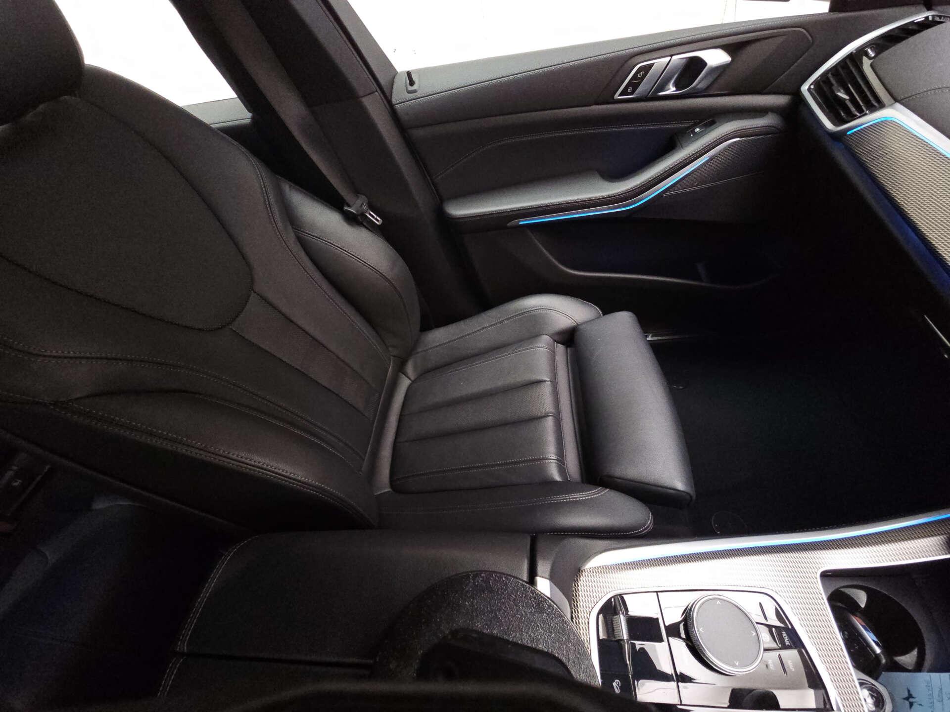 BMW X5 X5 view 10