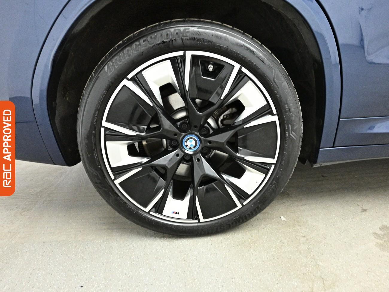 BMW Ix3 view 32