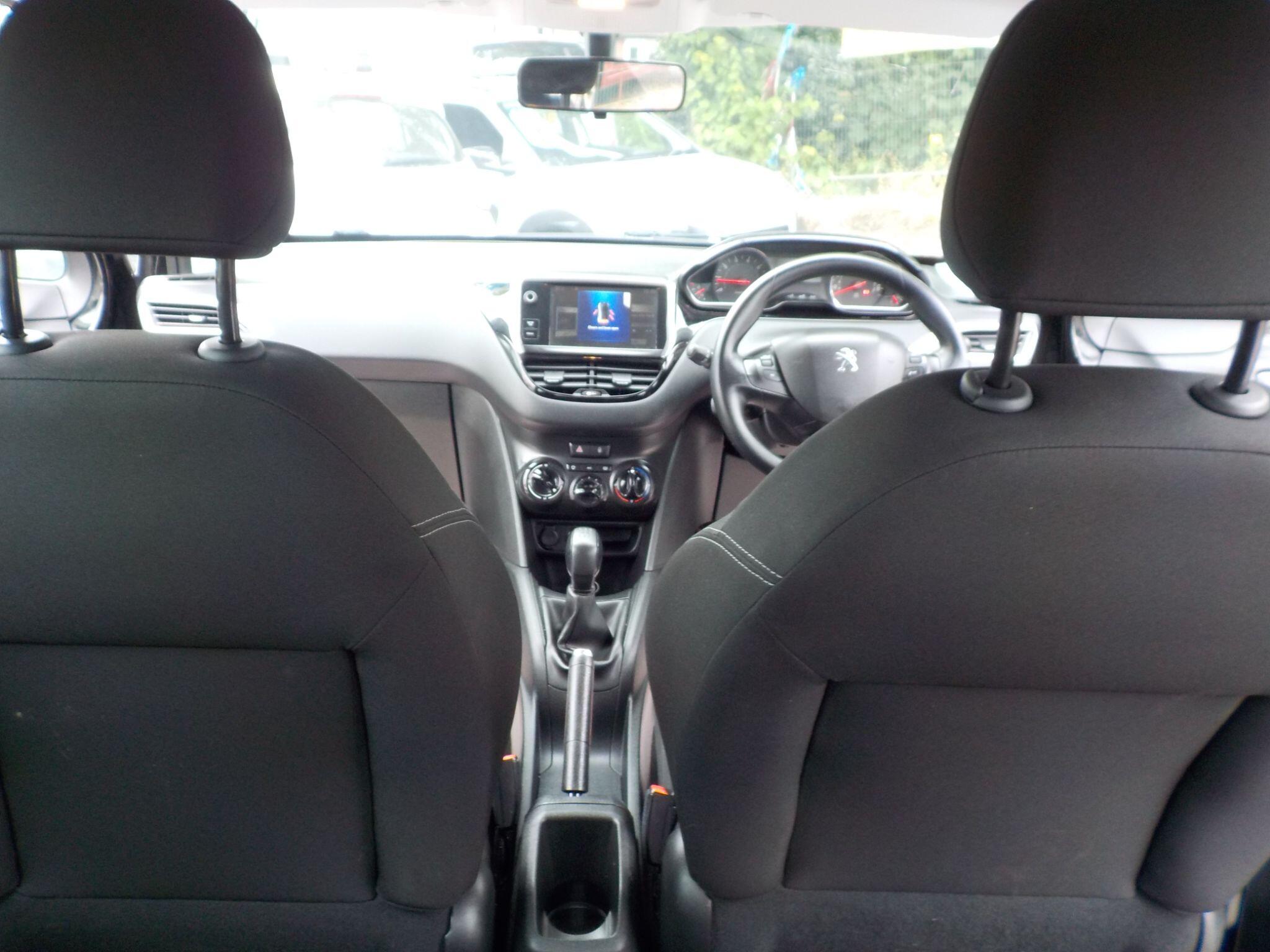 Peugeot 208 1.2 VTi PureTech Active Euro 5 5dr