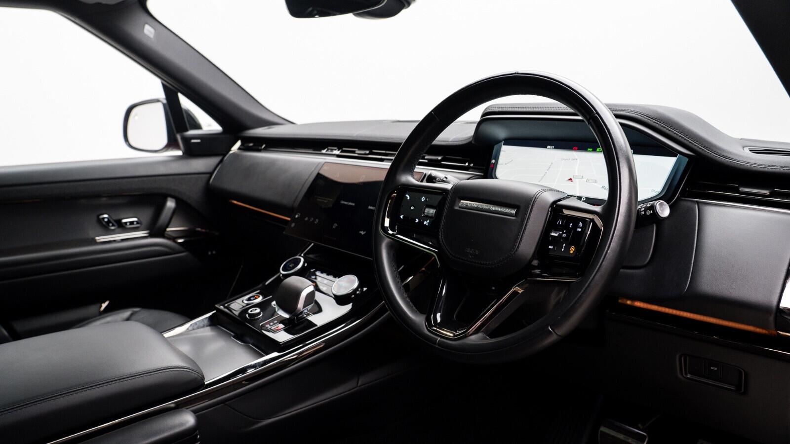 Land Rover Range Rover Sport view 22