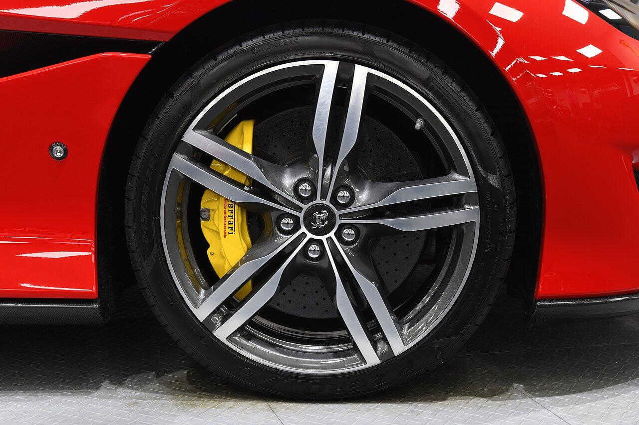 Ferrari Portofino view 49