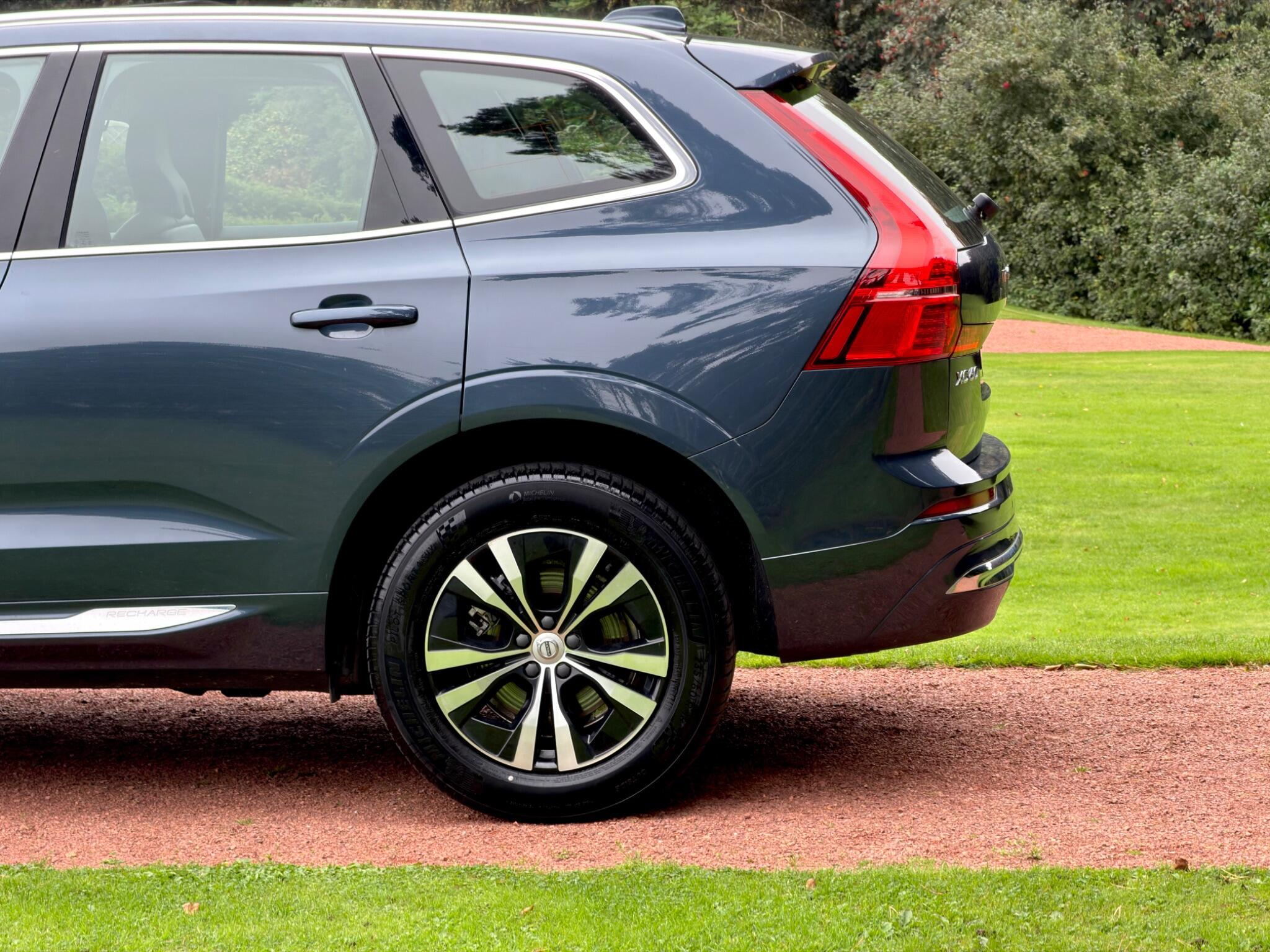 Volvo XC60 view 28