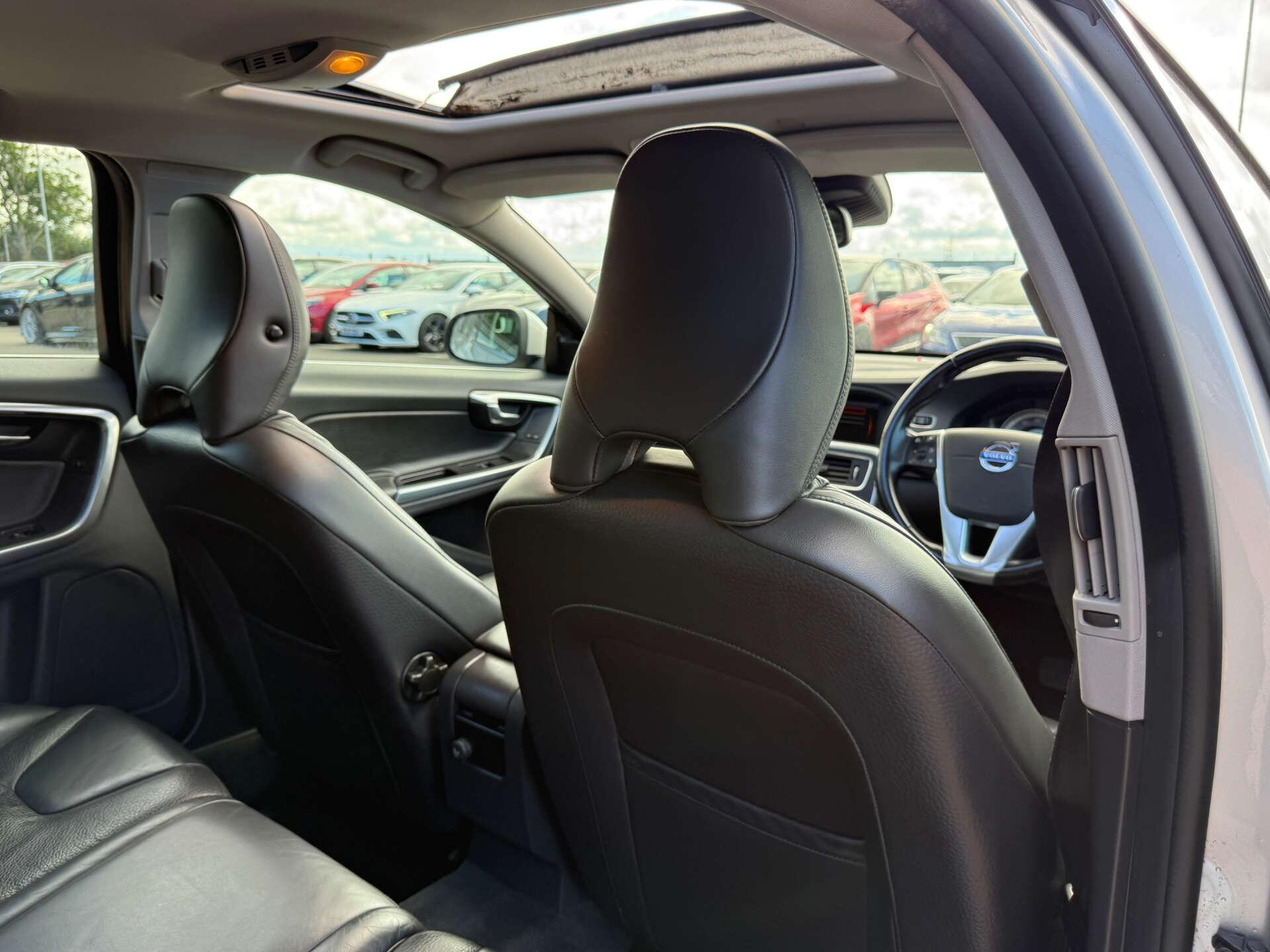 Volvo V60 view 65