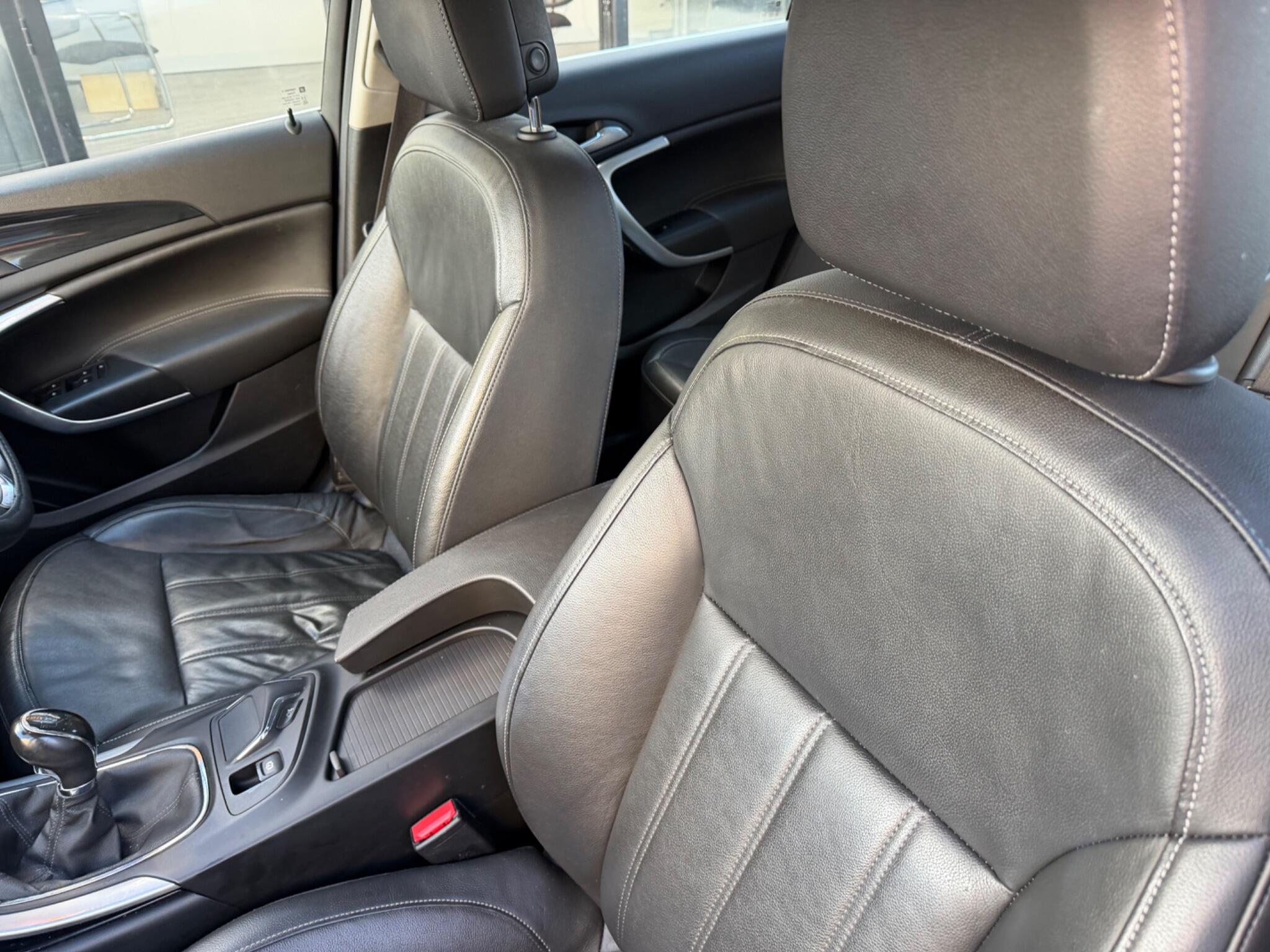 Vauxhall Insignia view 23