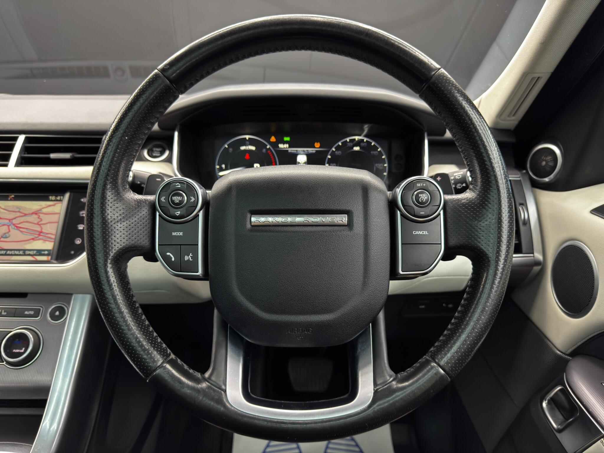 Land Rover Range Rover Sport view 19