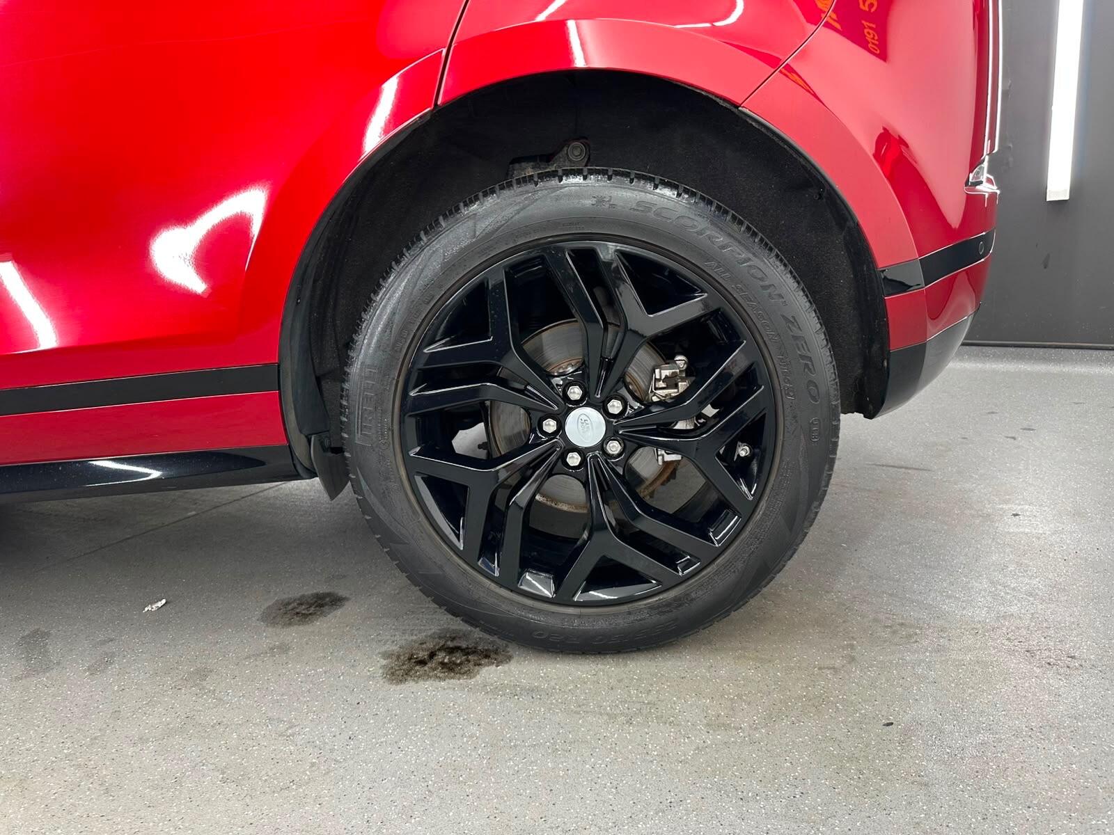 Land Rover Range Rover Evoque view 14