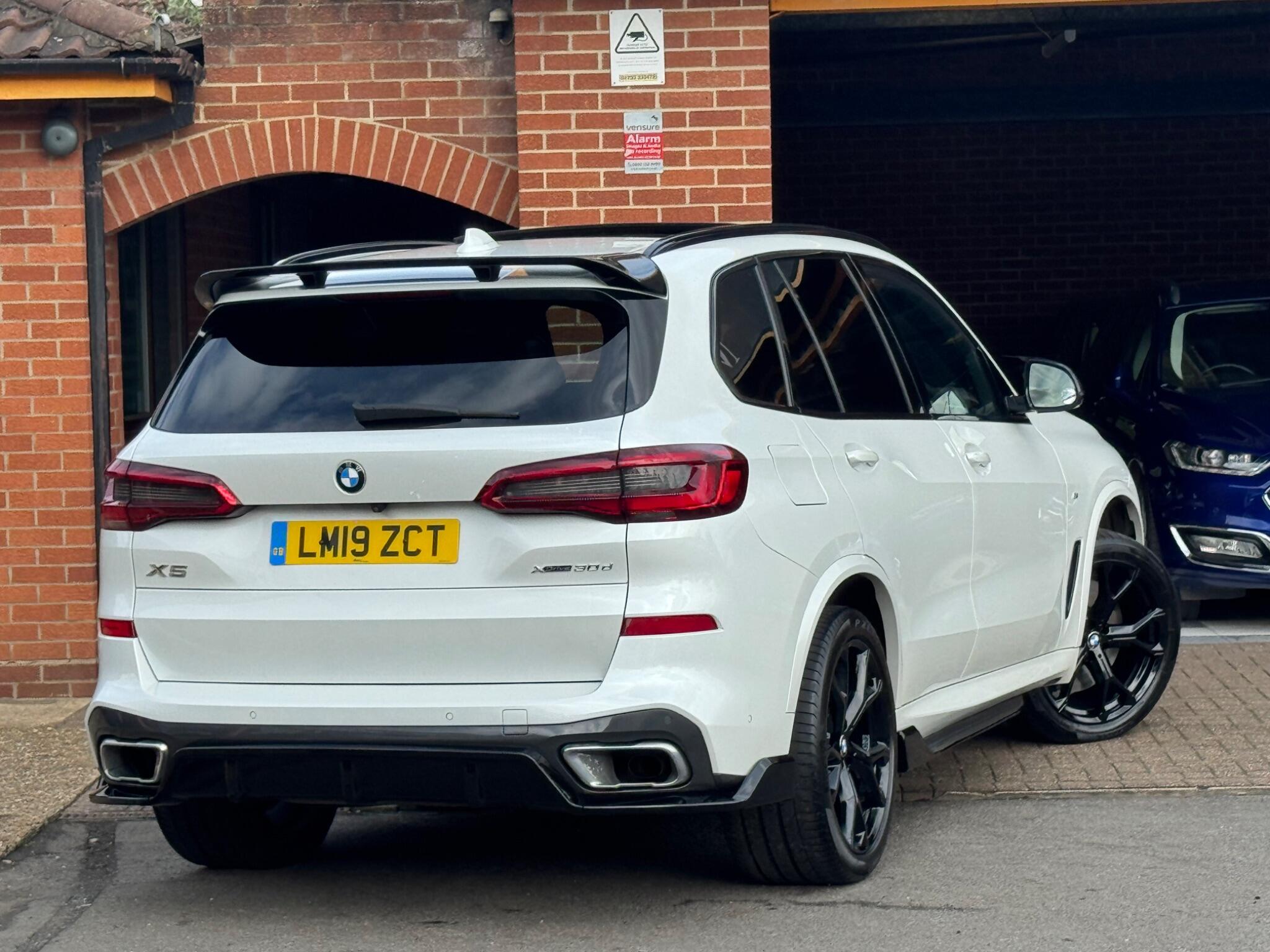 BMW X5 X5 view 4