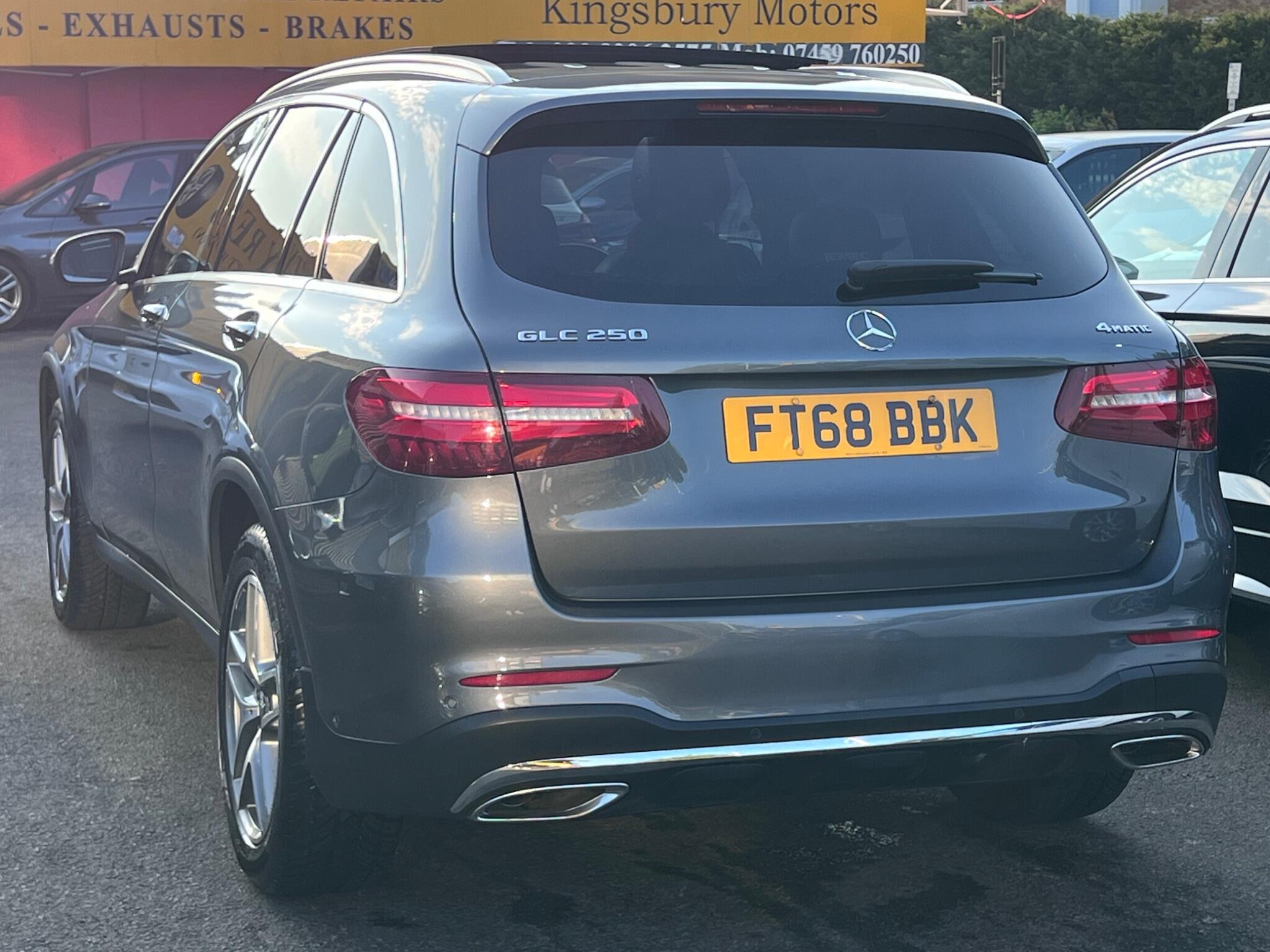 Mercedes-Benz GLC view 13