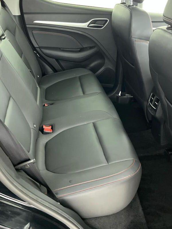 MG MG ZS view 4