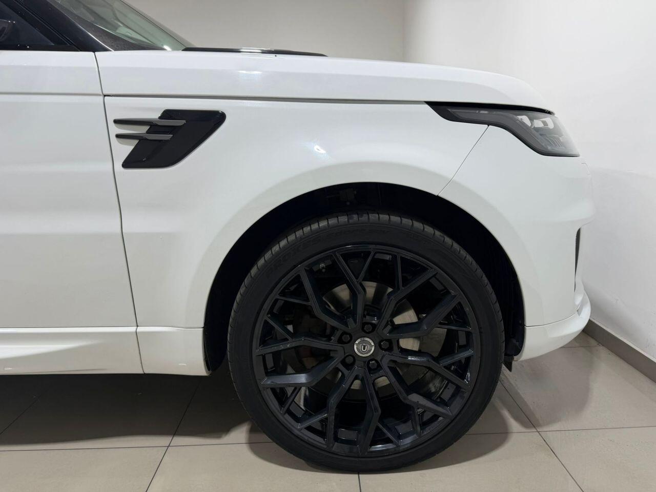 Land Rover Range Rover Sport view 15