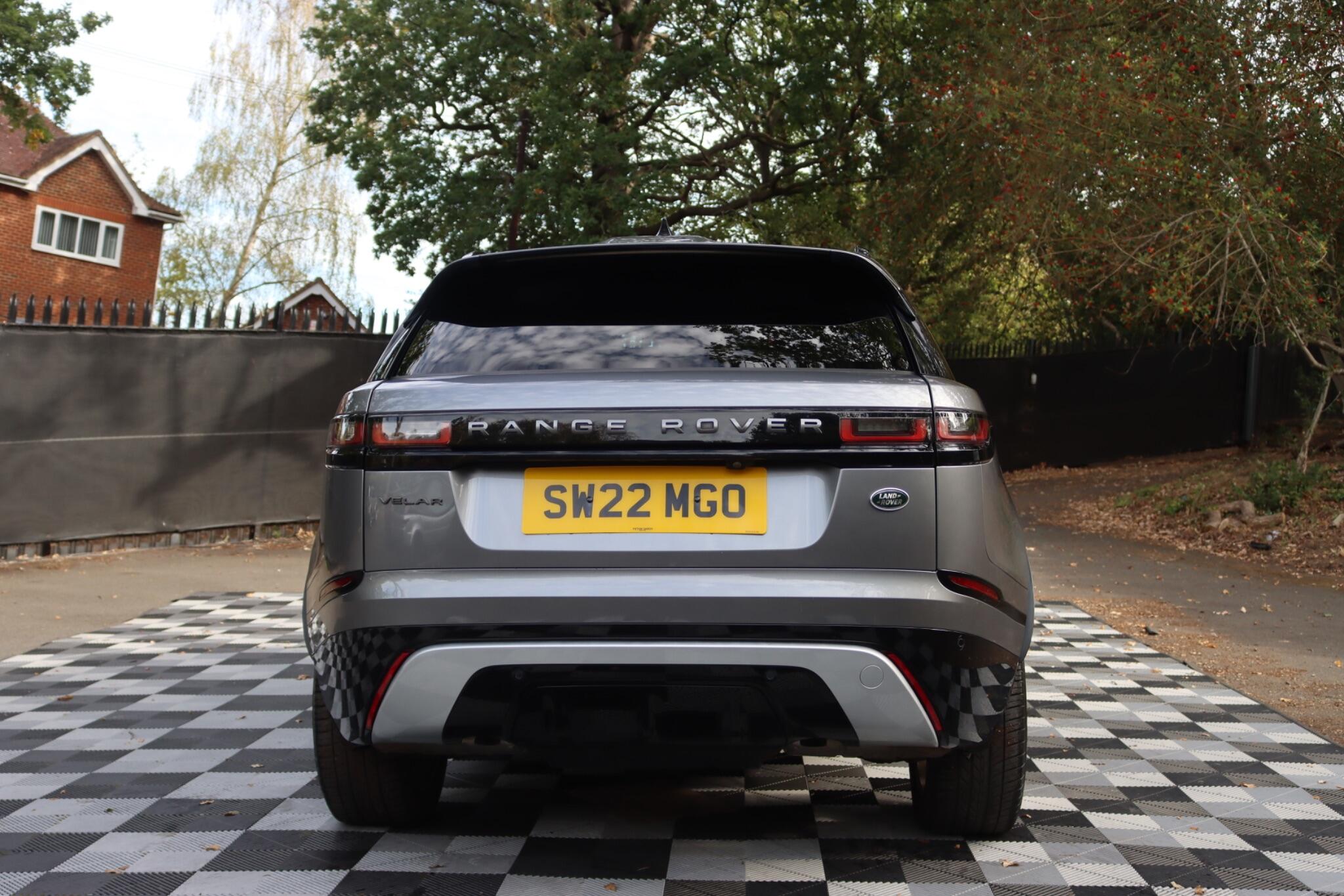 Land Rover Range Rover Velar view 16