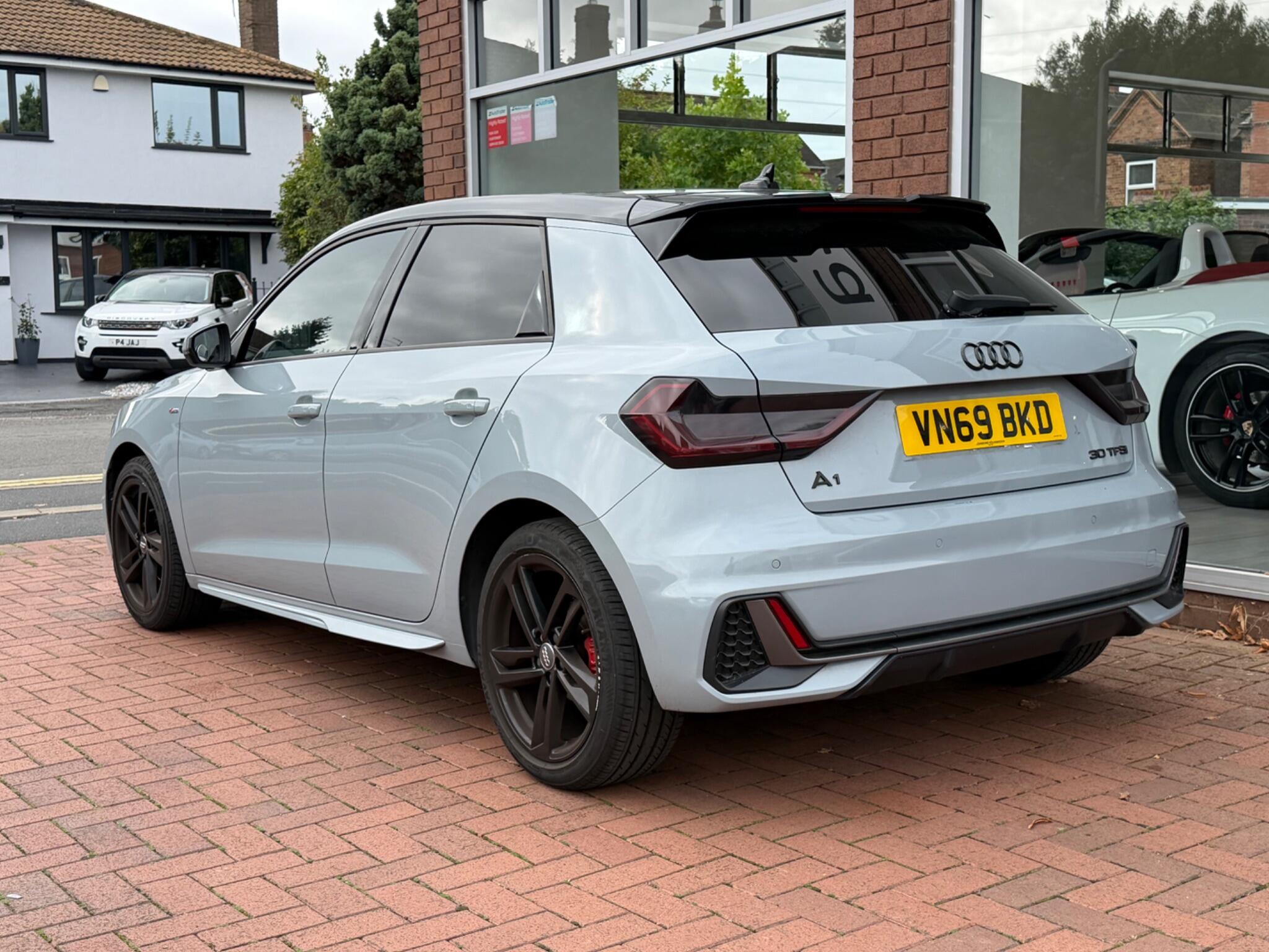 Audi A1 view 17