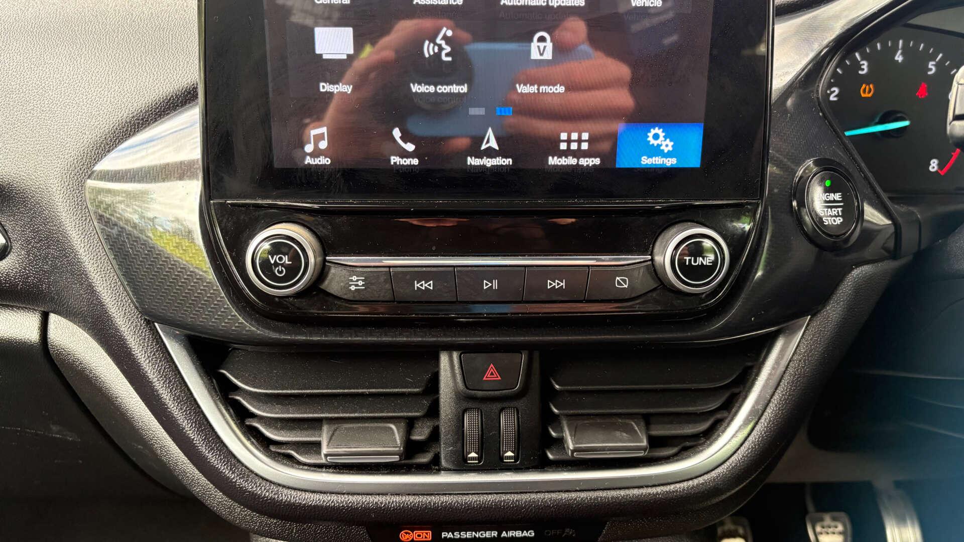 Ford Fiesta view 32