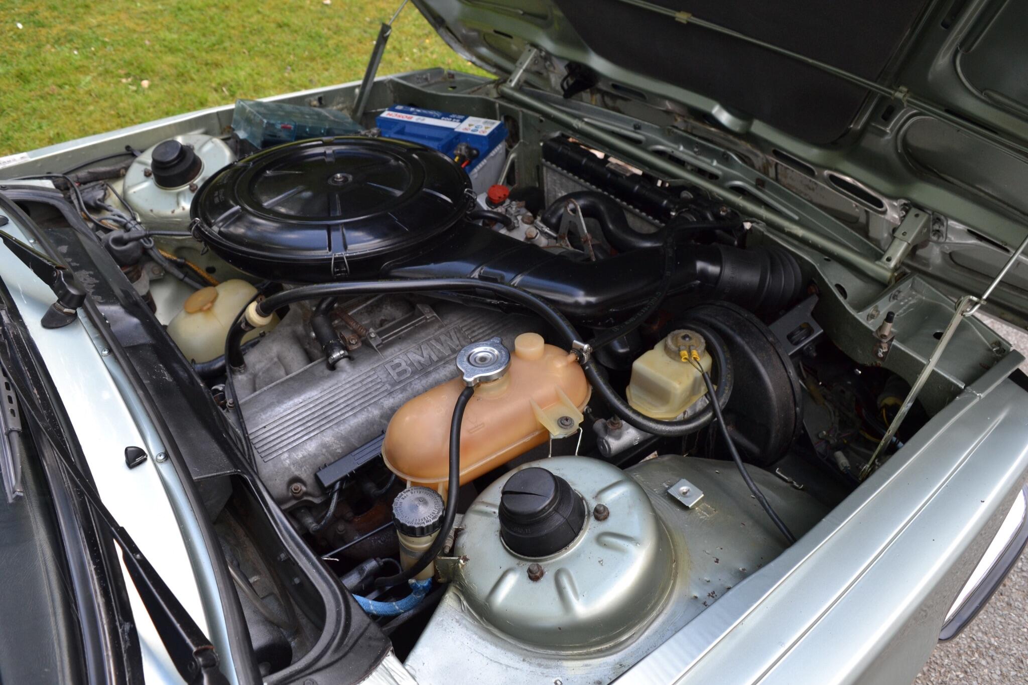 BMW 3 Series view 29