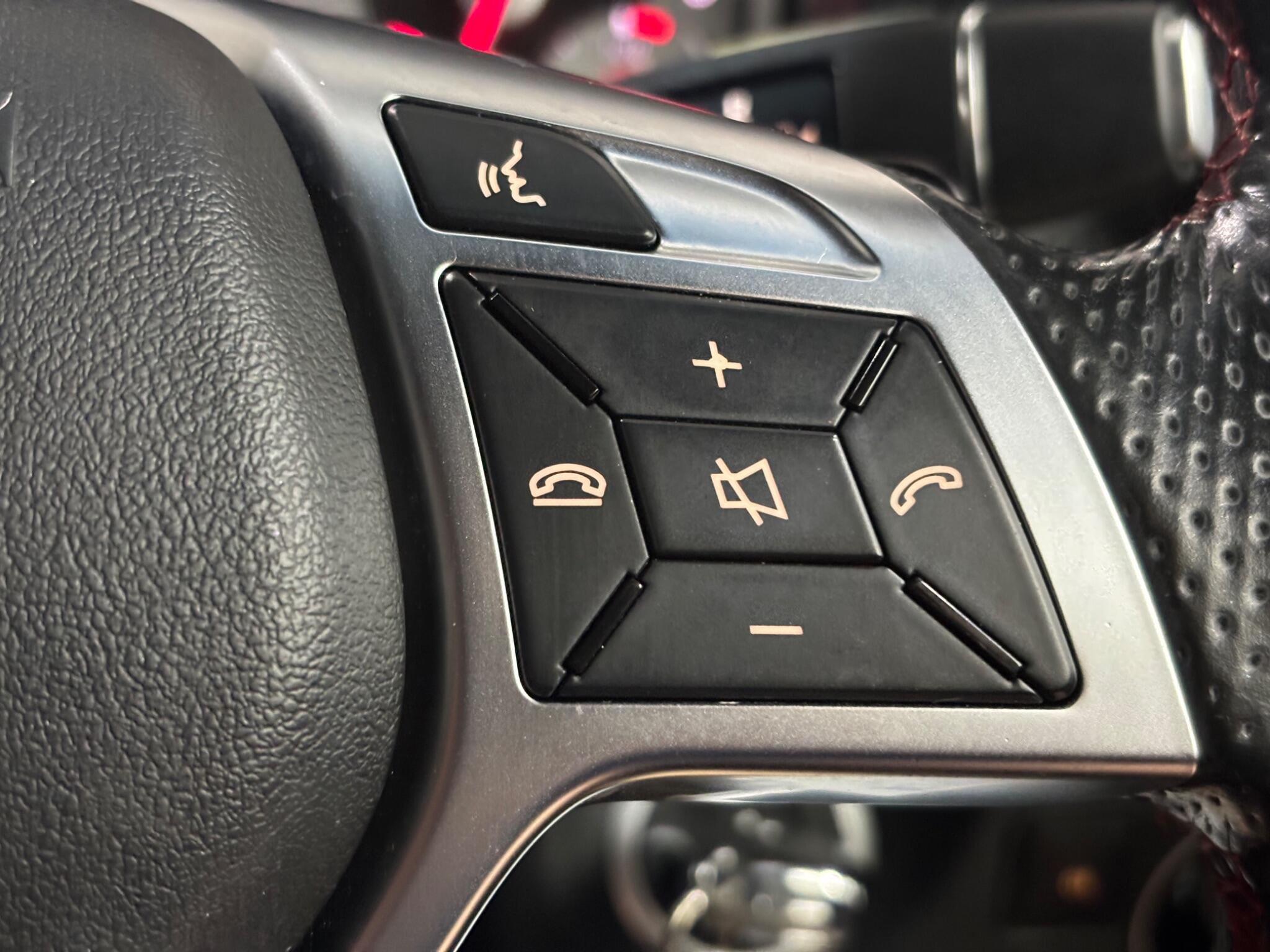 Mercedes-Benz A Class view 32
