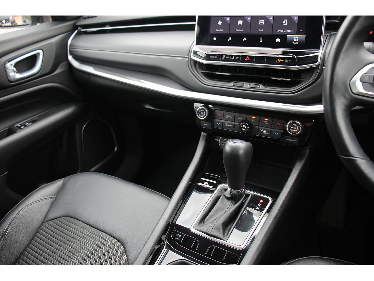 Jeep Compass view 25