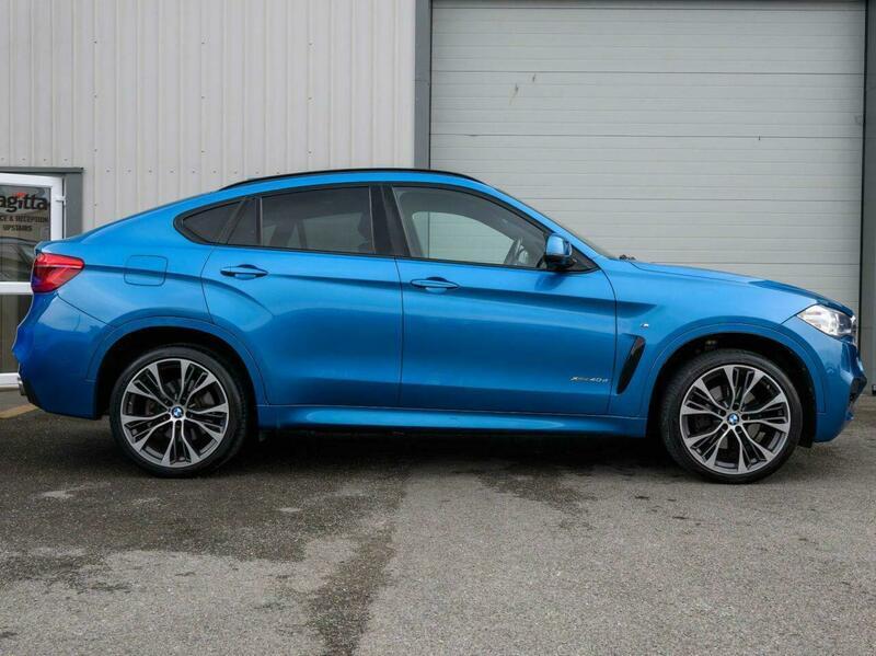 BMW X6 view 5