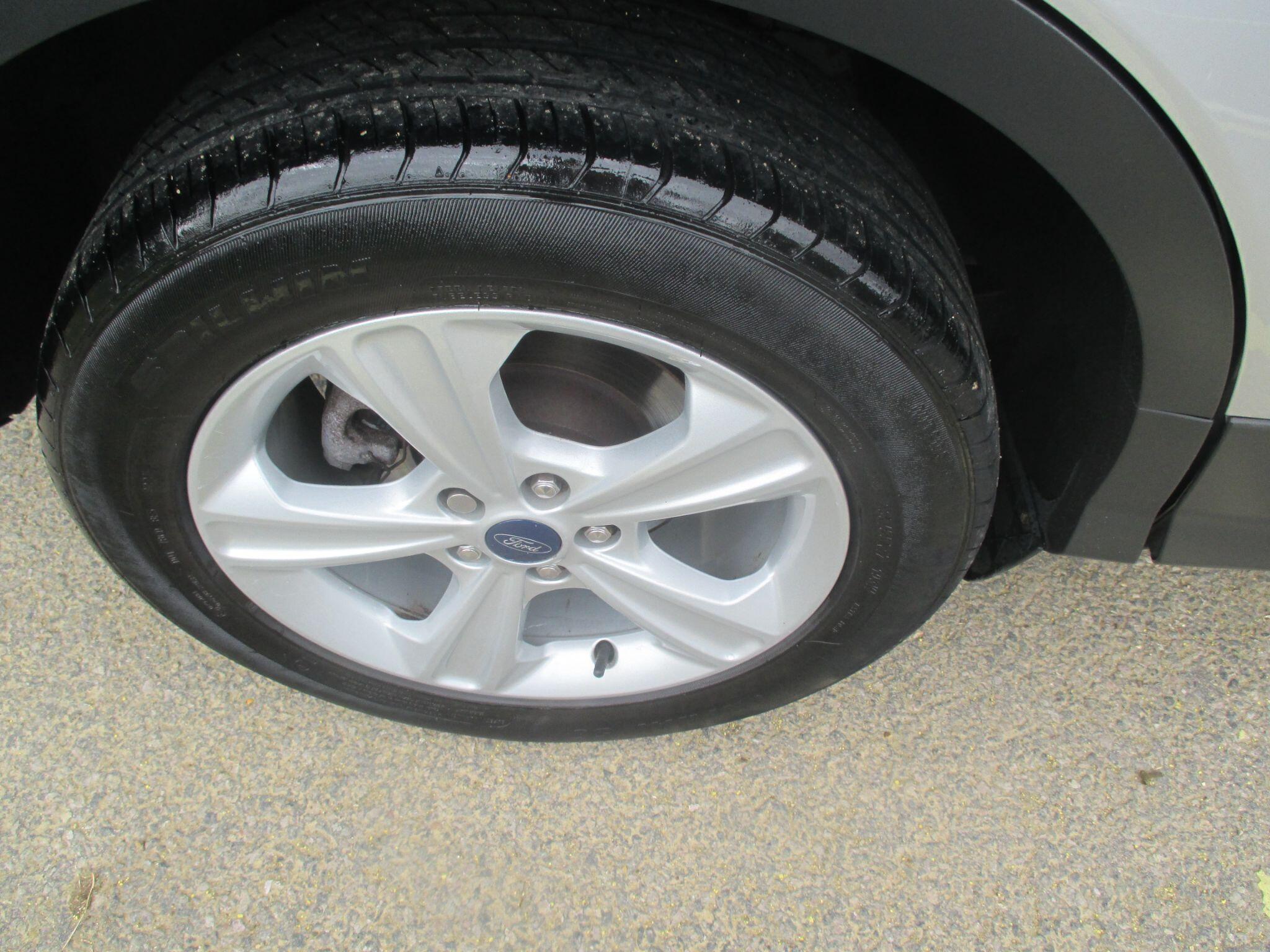 Ford Kuga view 26