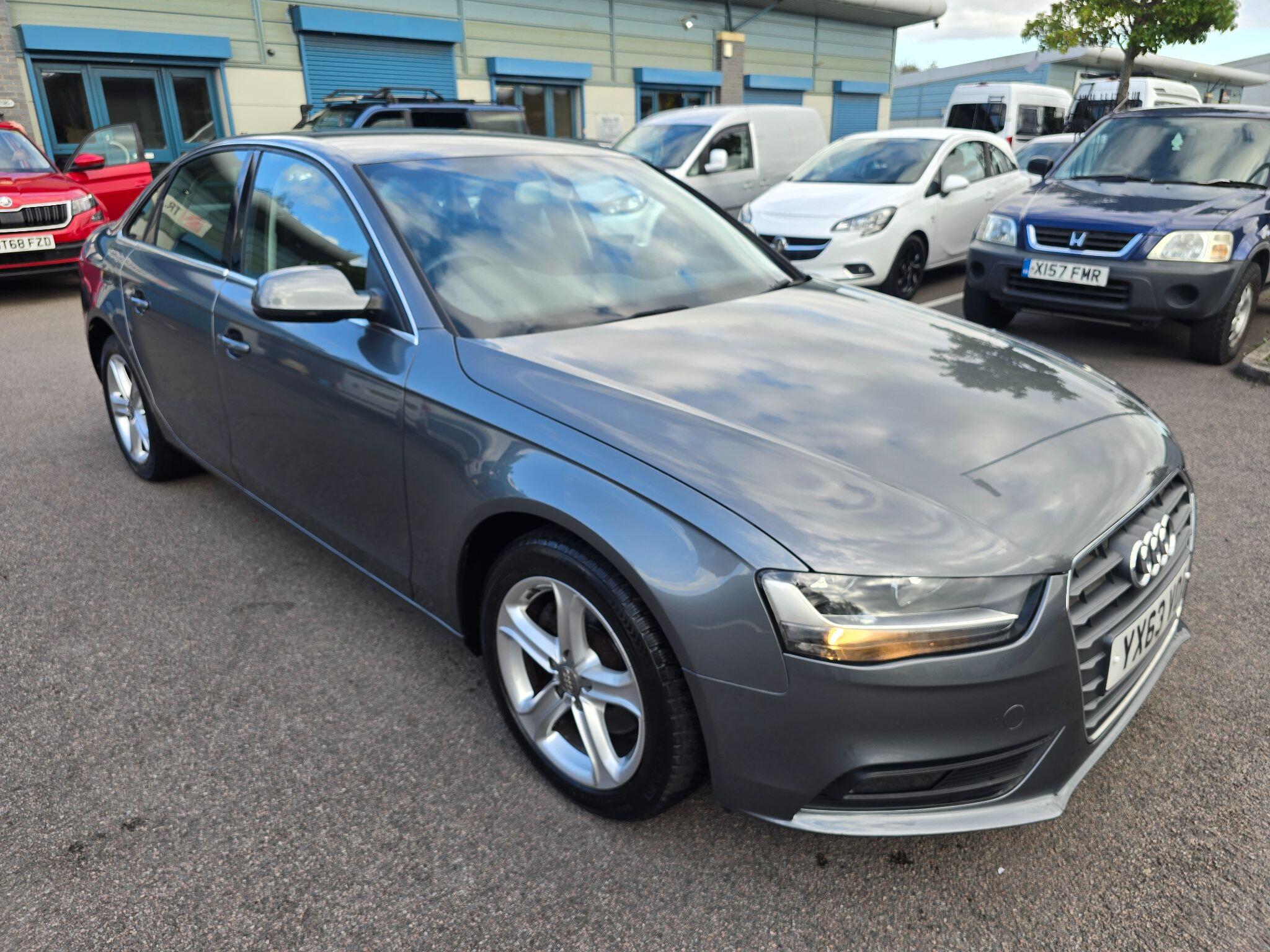 Audi A4 view 13