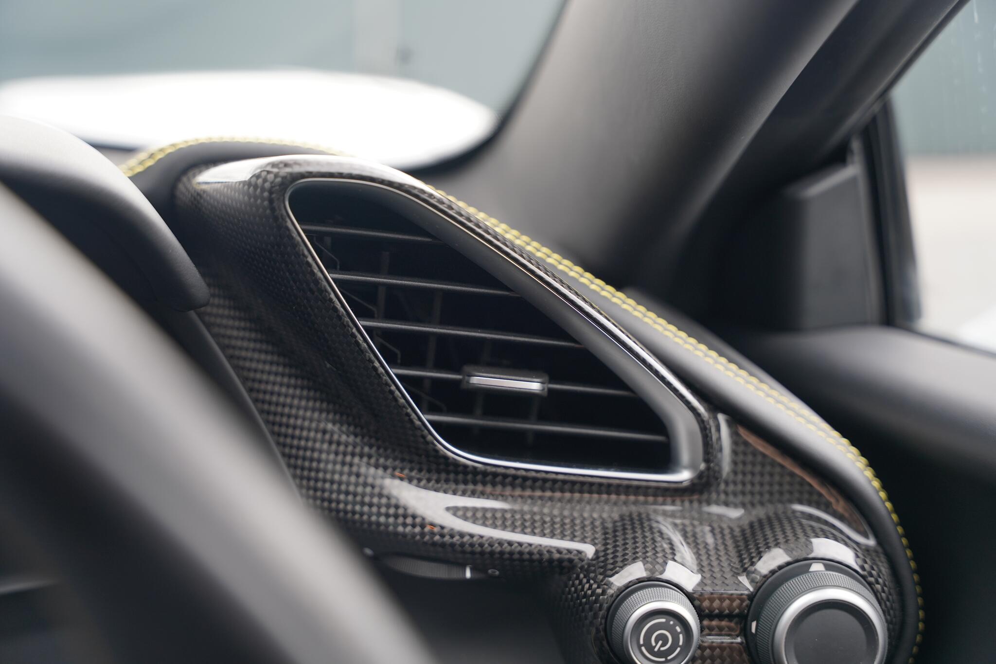 Ferrari 488 view 86