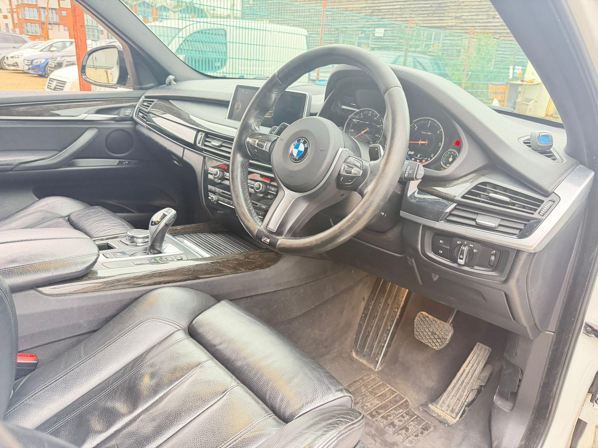 BMW X5 view 17