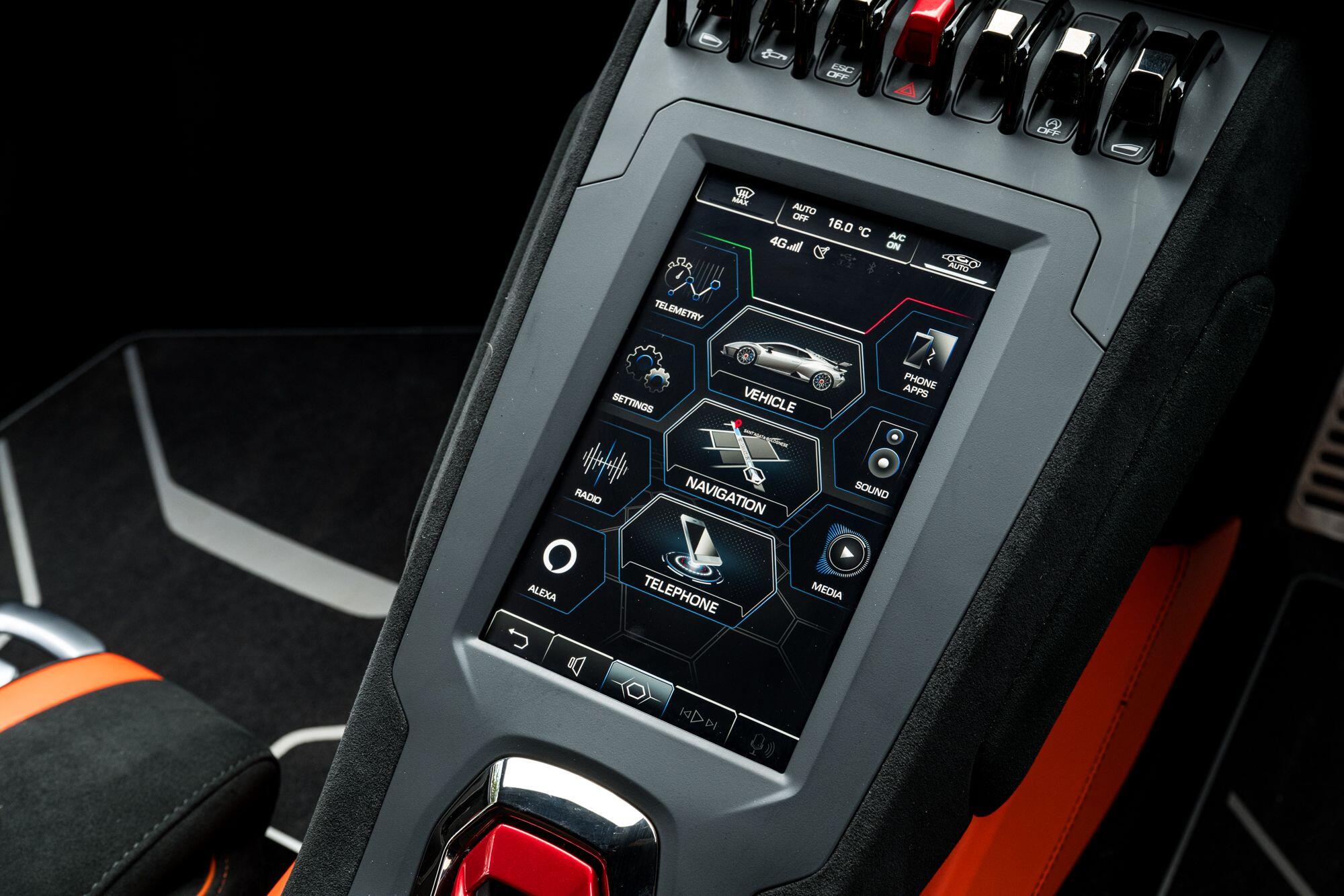 Lamborghini Huracan view 65