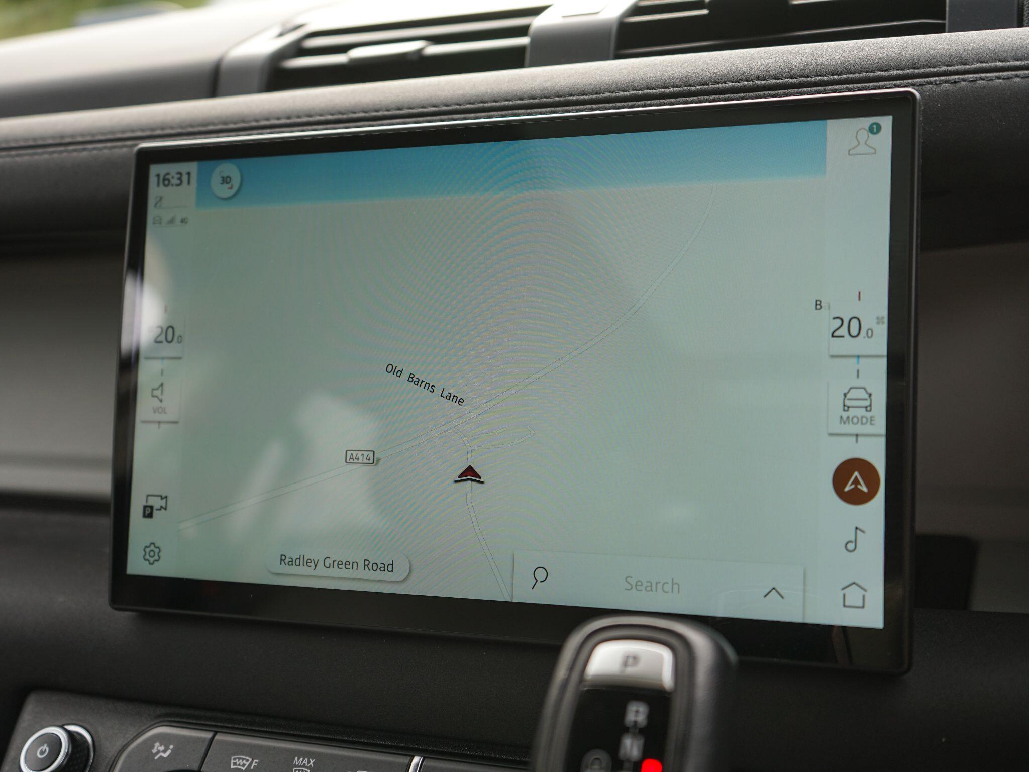Land Rover Defender view 21
