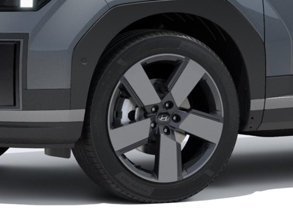 Hyundai Santa FE view 5