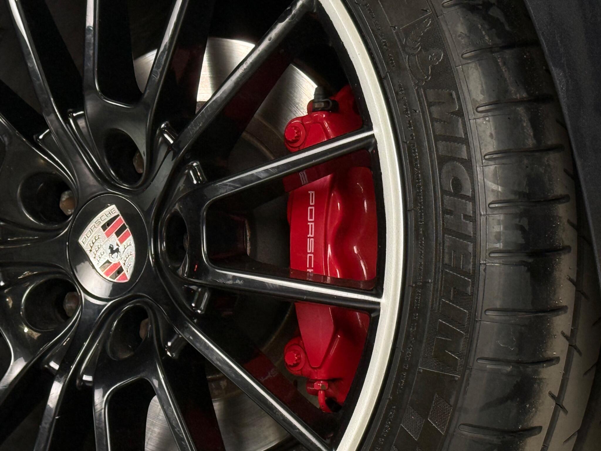 Porsche Panamera view 12