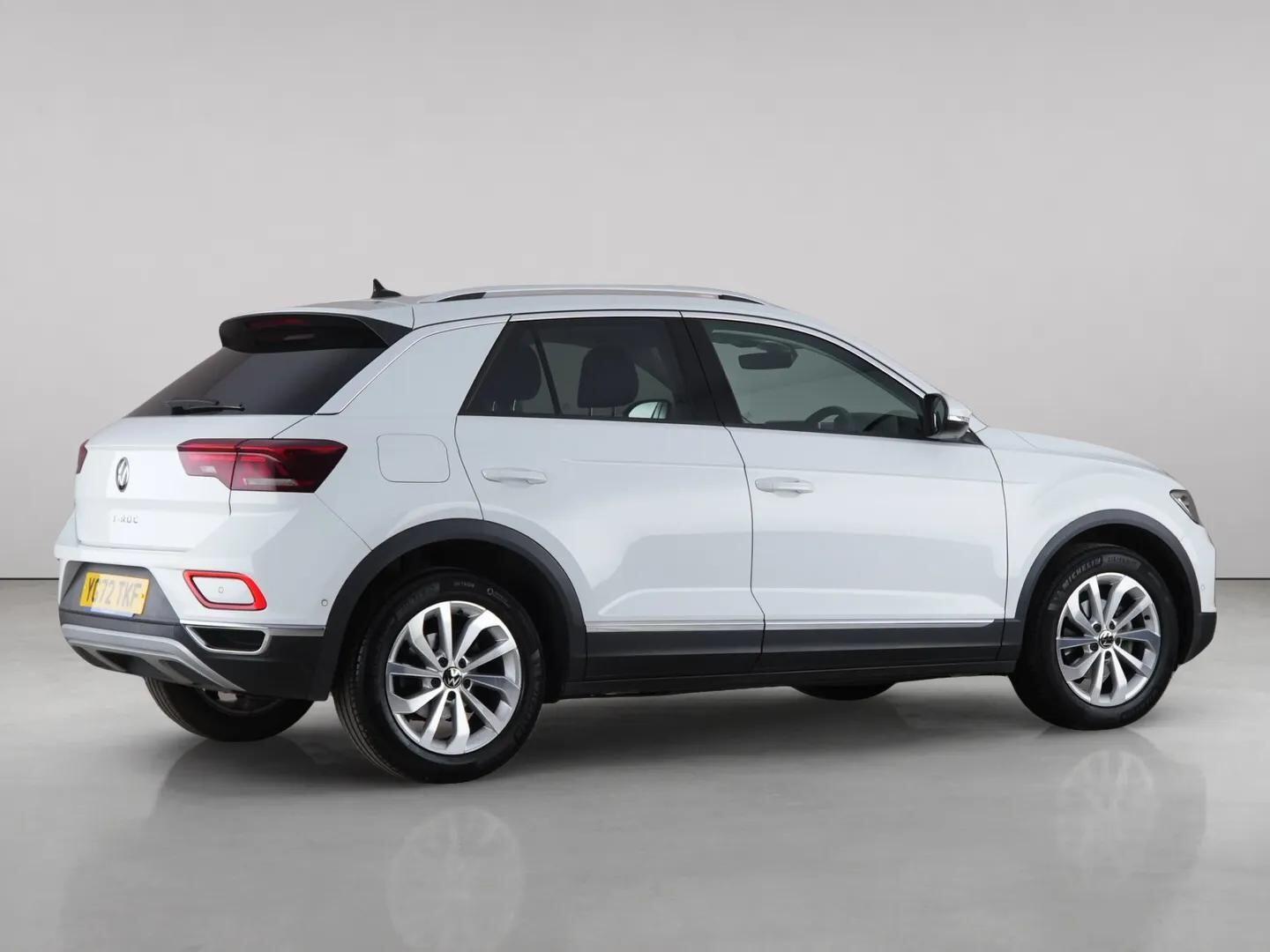 Volkswagen T-Roc view 6