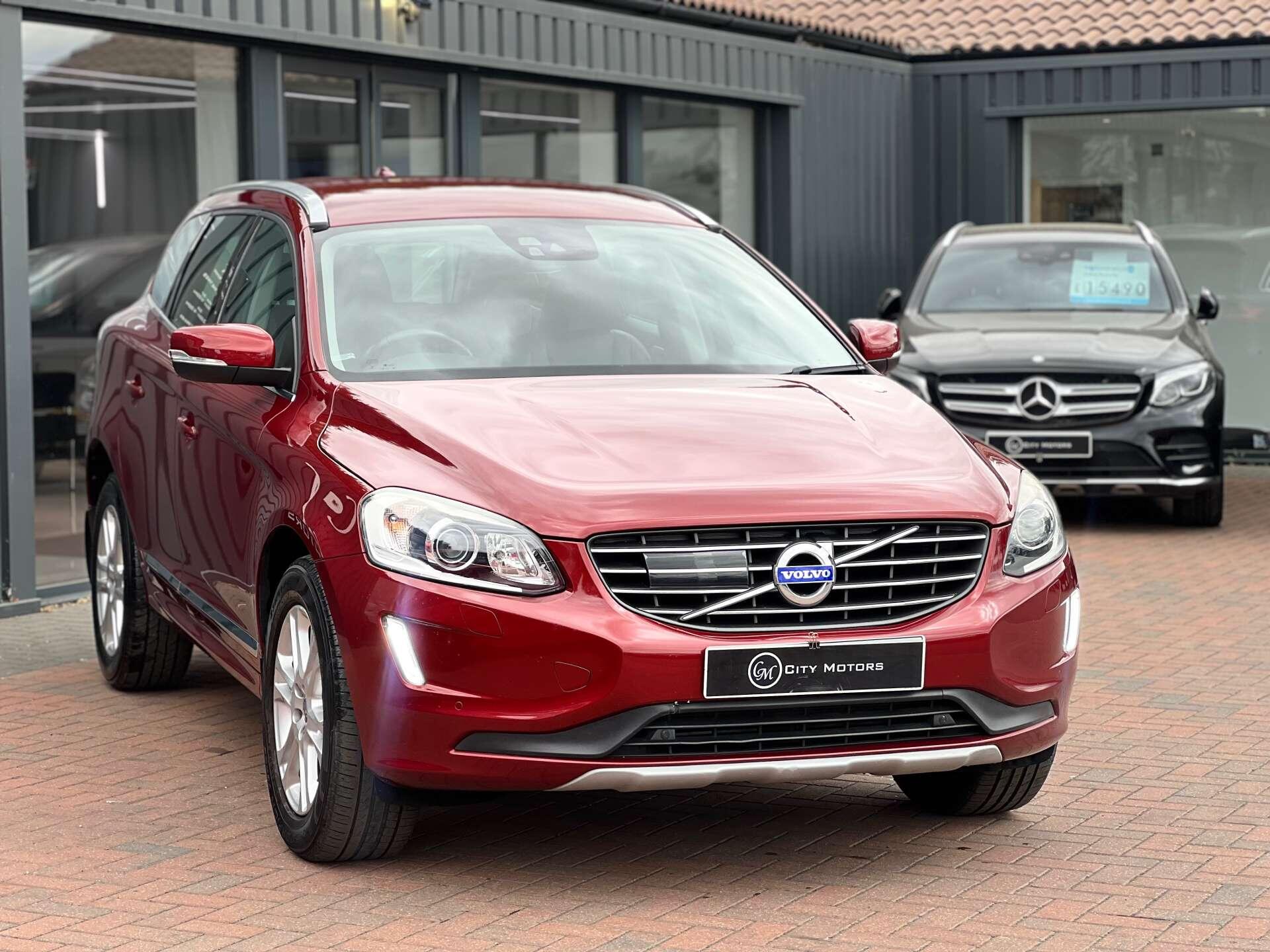 Volvo XC60 view 5