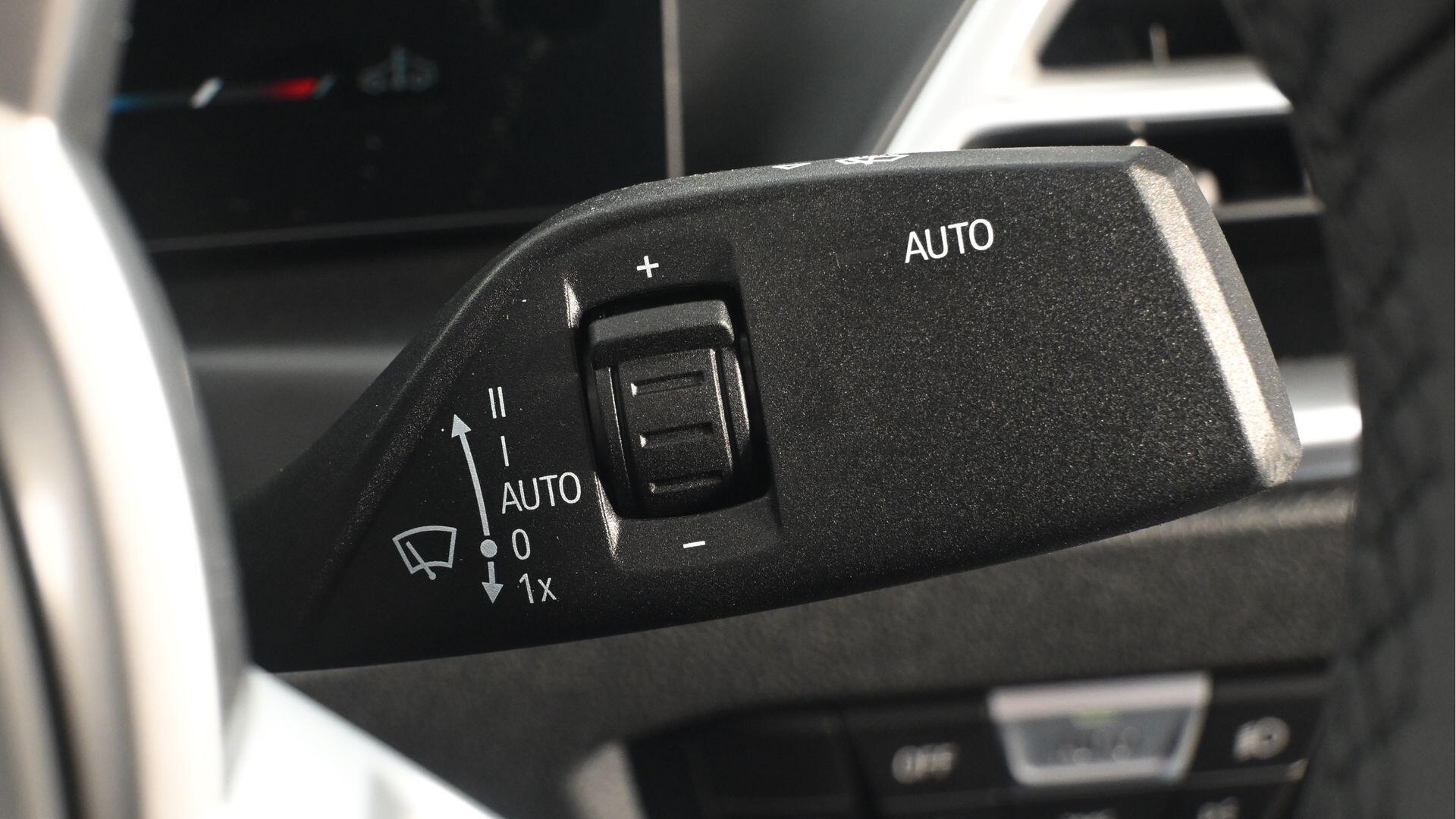 BMW 2 Series view 31