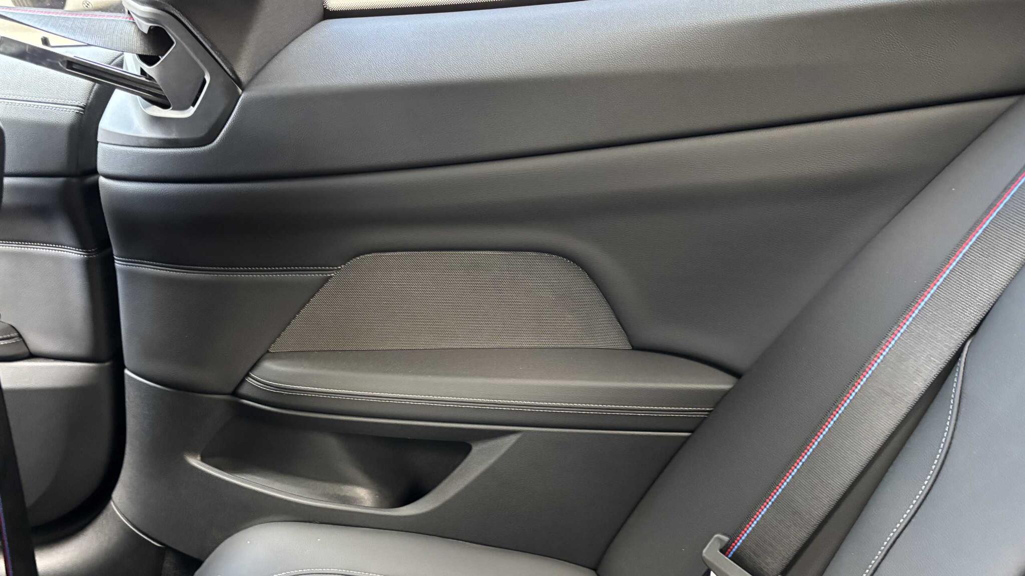 BMW 4 Series view 30