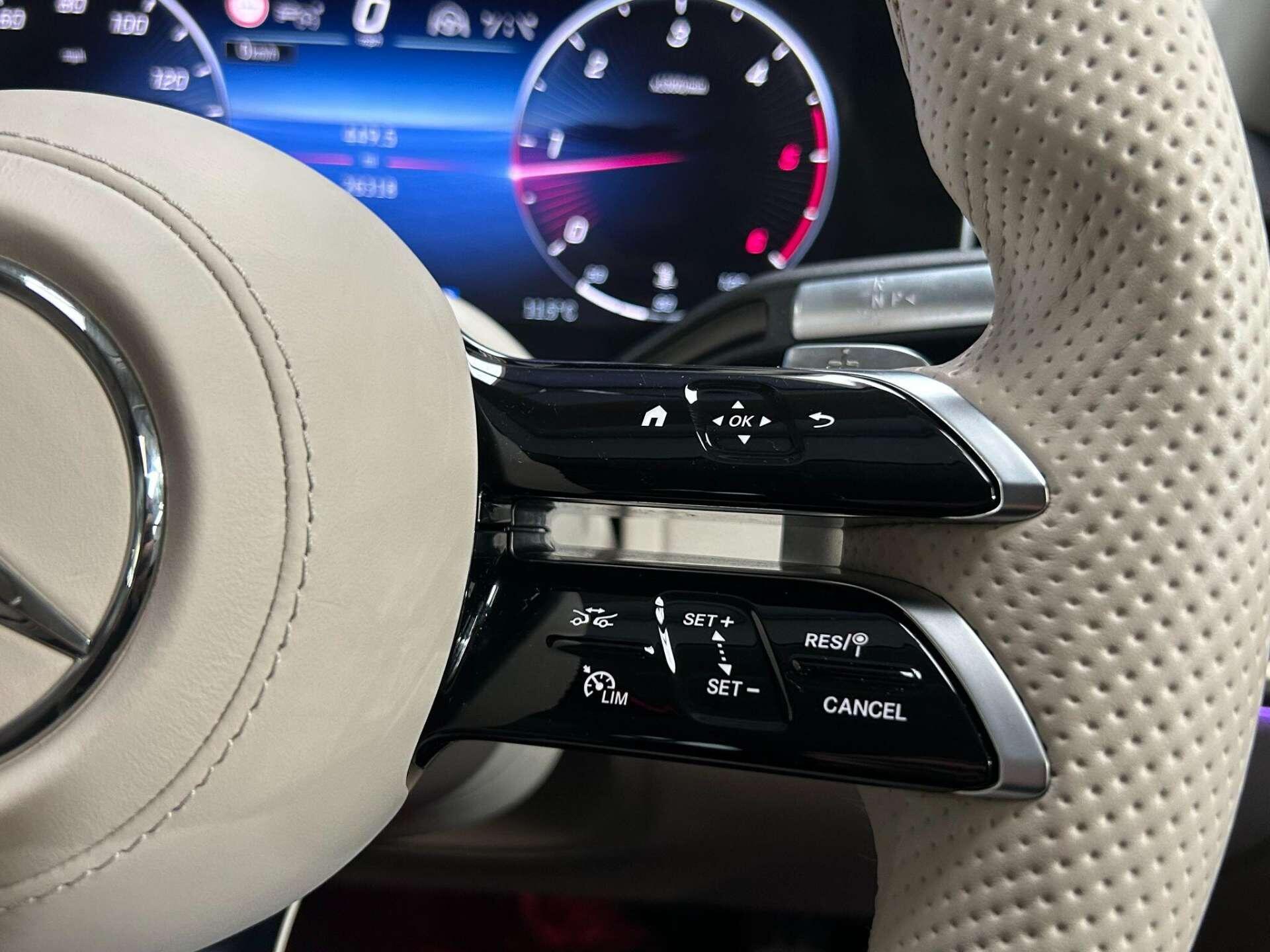 Mercedes-Benz S Class view 20