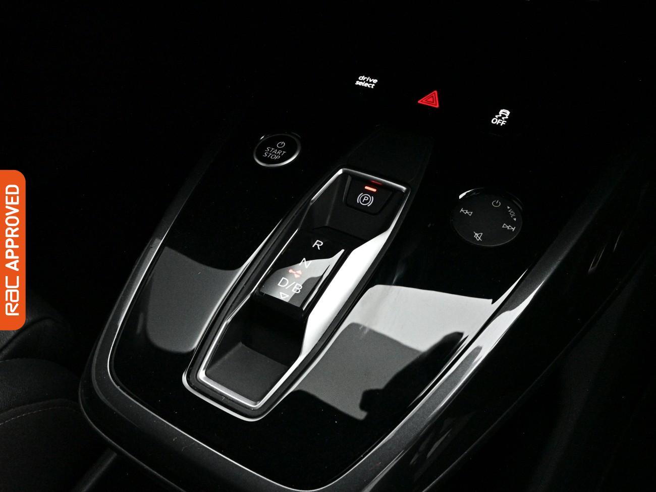 Audi Q4 E-Tron view 18
