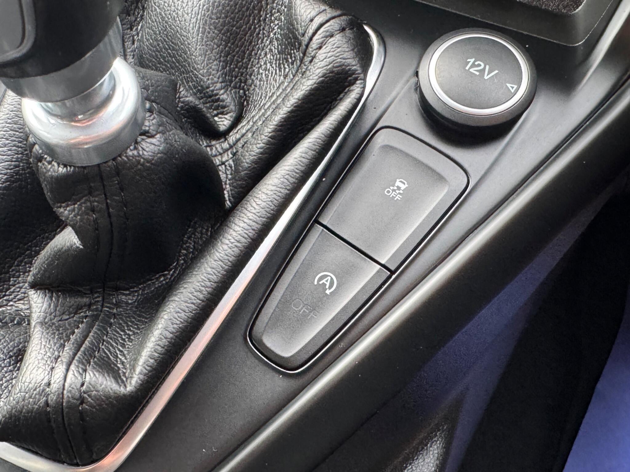 Ford Focus view 24