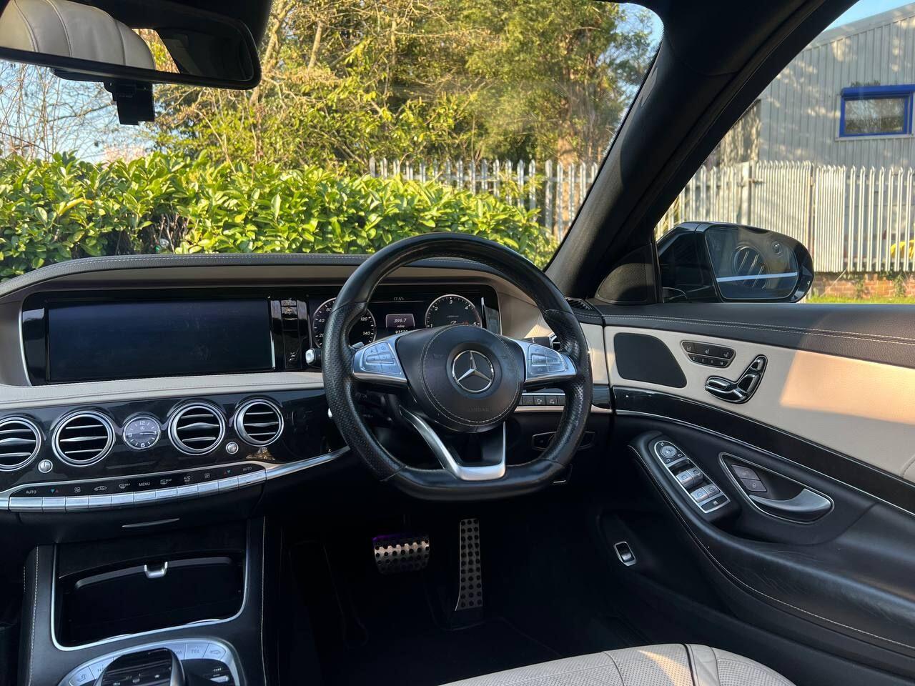 Mercedes-Benz S-Class view 22